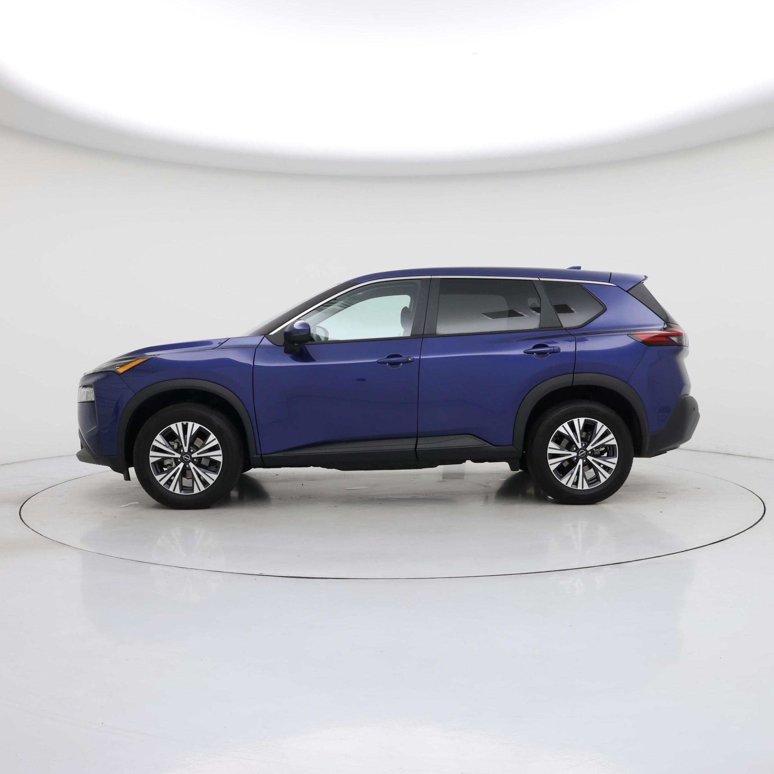 Thumbnail: 2022 Nissan Rogue - 3