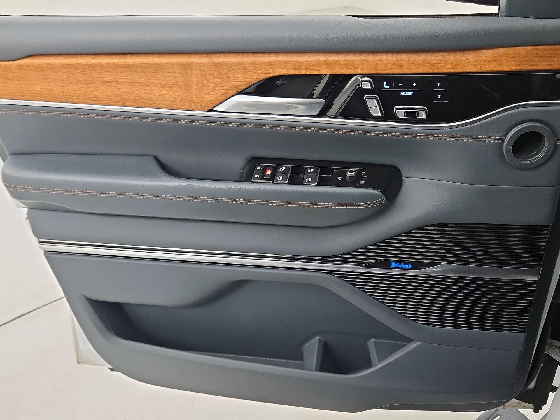 Thumbnail: 2023 Jeep Grand Wagoneer - 12