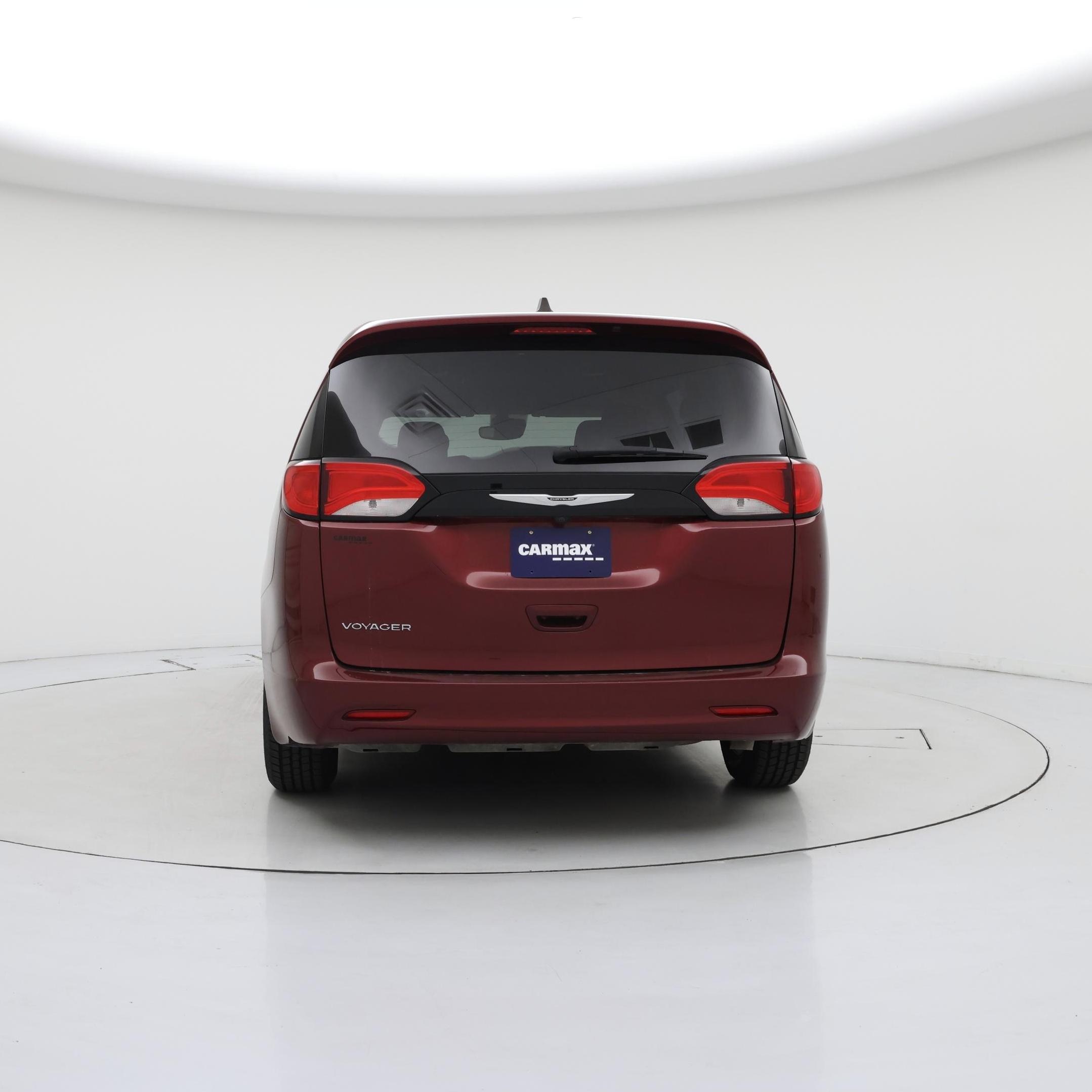 Thumbnail: 2023 Chrysler Voyager - 6