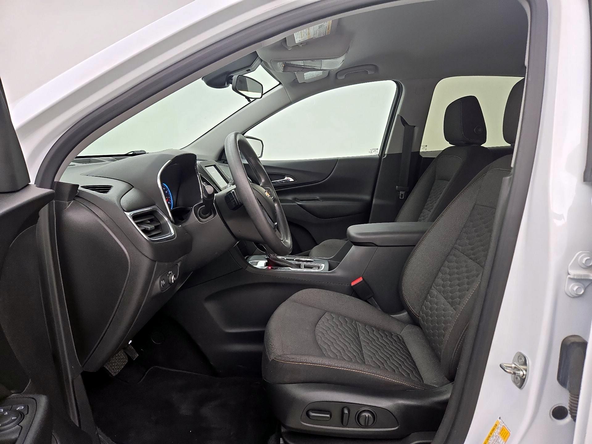 Thumbnail: 2020 Chevrolet Equinox - 11