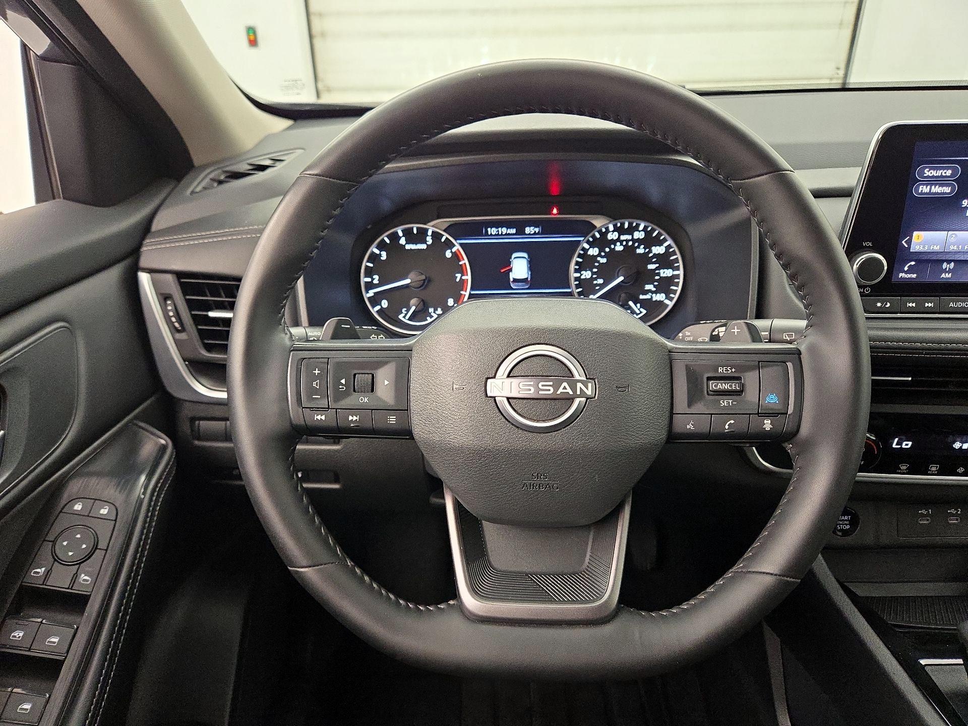 Thumbnail: 2025 Nissan Rogue - 10