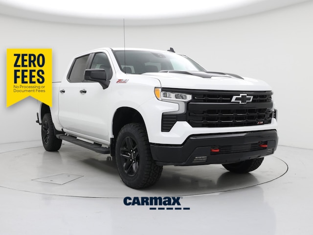 White 2024 Chevrolet Silverado 1500 LT Trail Boss Crew Cab 4WD Pickup Truck Four-Wheel Drive Automatic