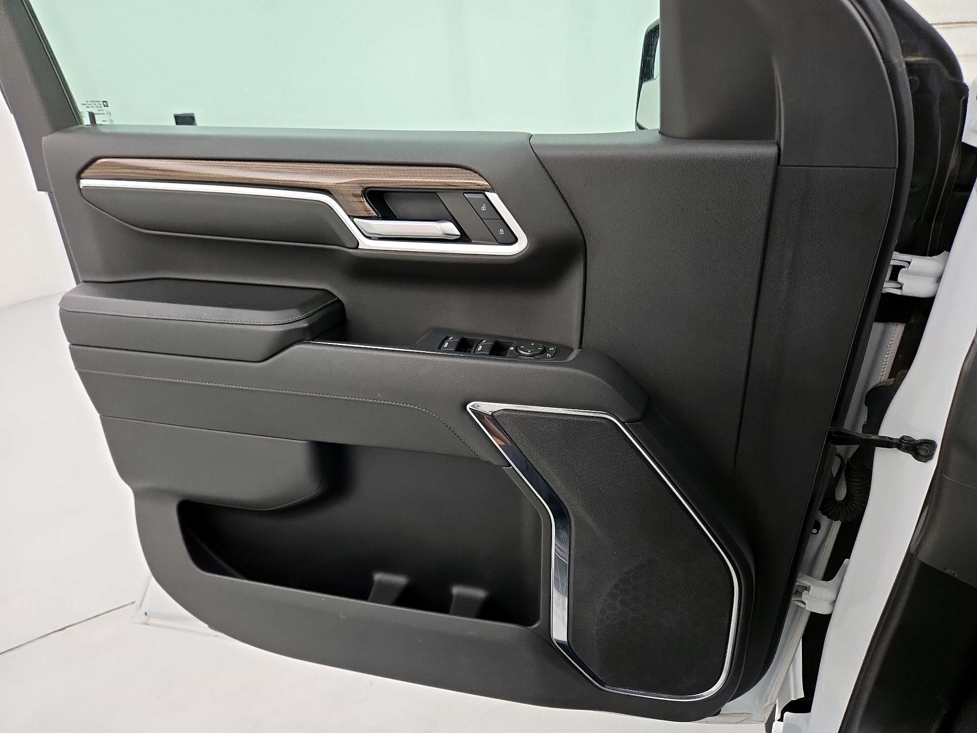 Thumbnail: 2024 Chevrolet Silverado 1500 - 12