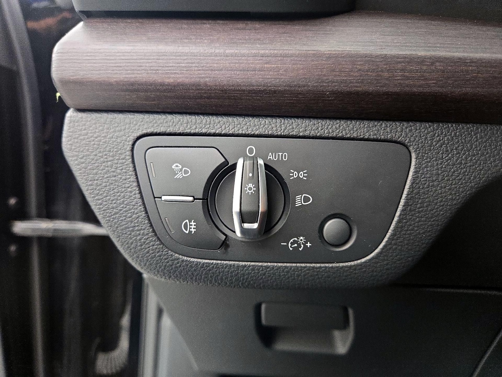 2023 Audi Q5 Premium Plus - Photo 14