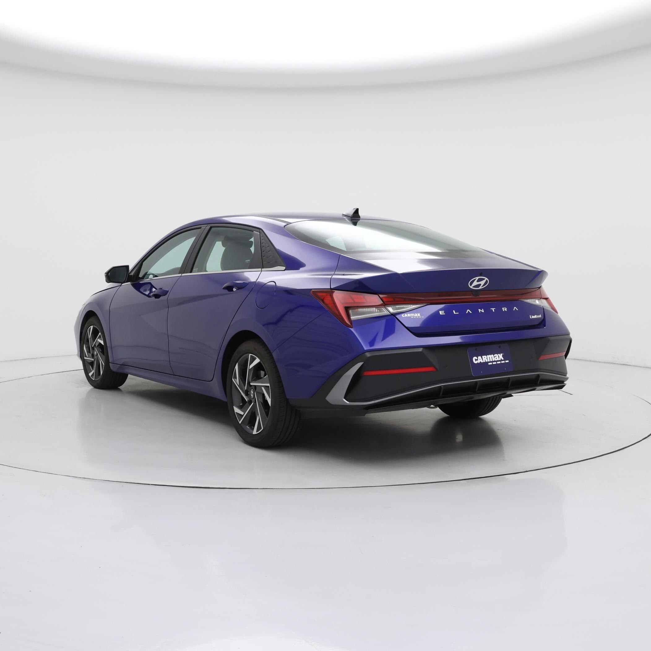 Thumbnail: 2024 Hyundai Elantra - 2