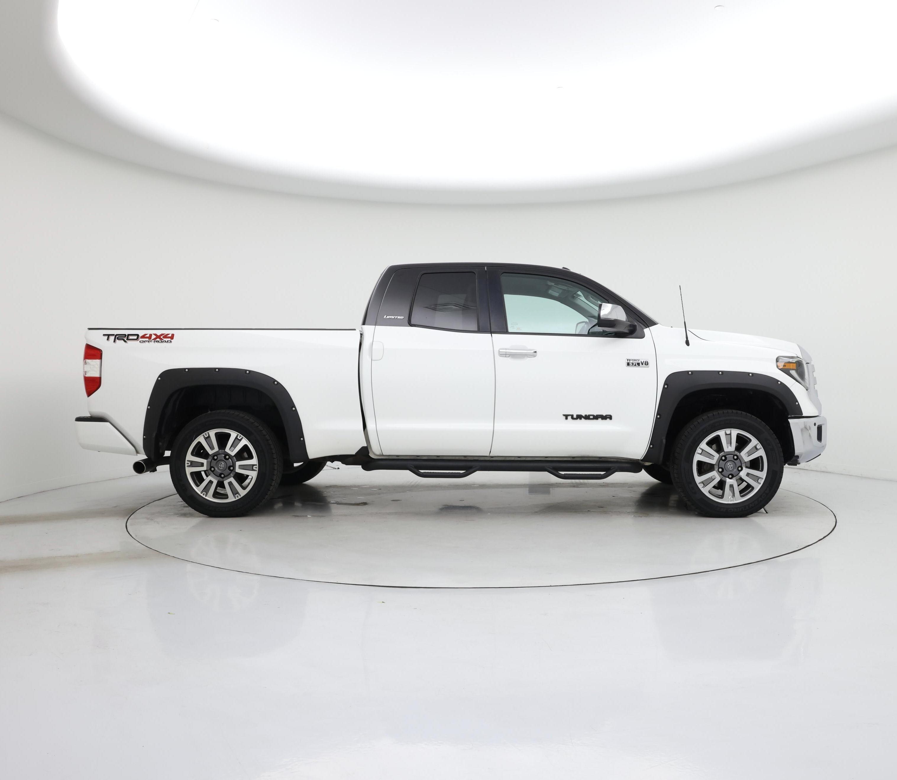 Thumbnail: 2019 Toyota Tundra - 7