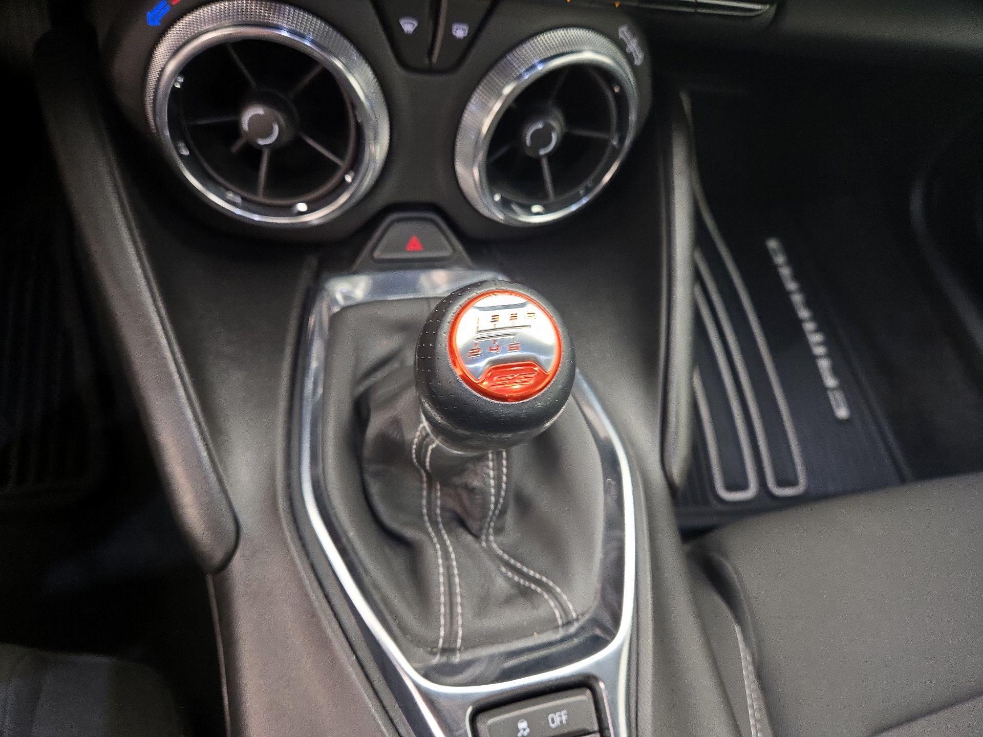 Thumbnail: 2020 Chevrolet Camaro - 17