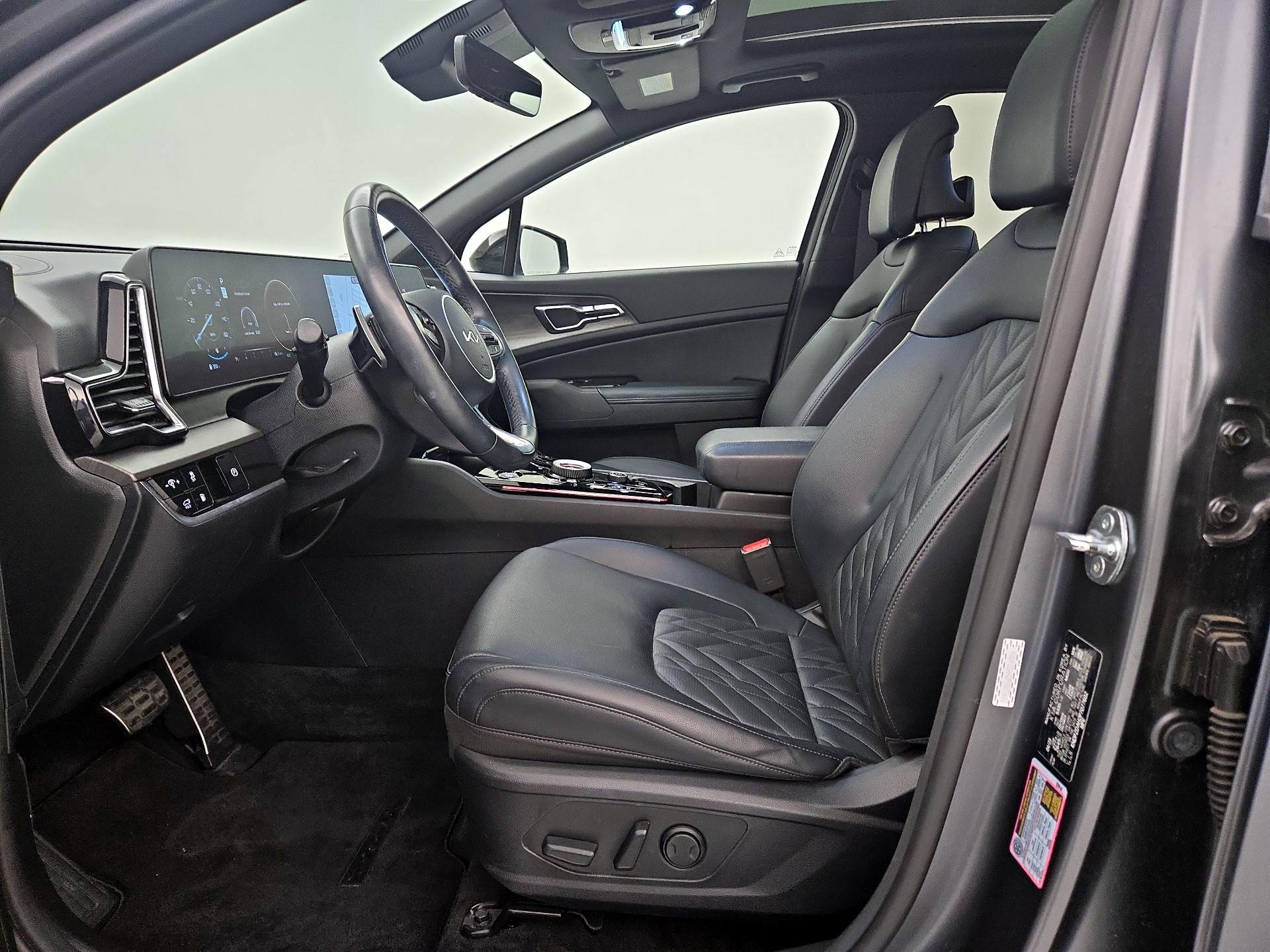 Thumbnail: 2023 Kia Sportage - 11