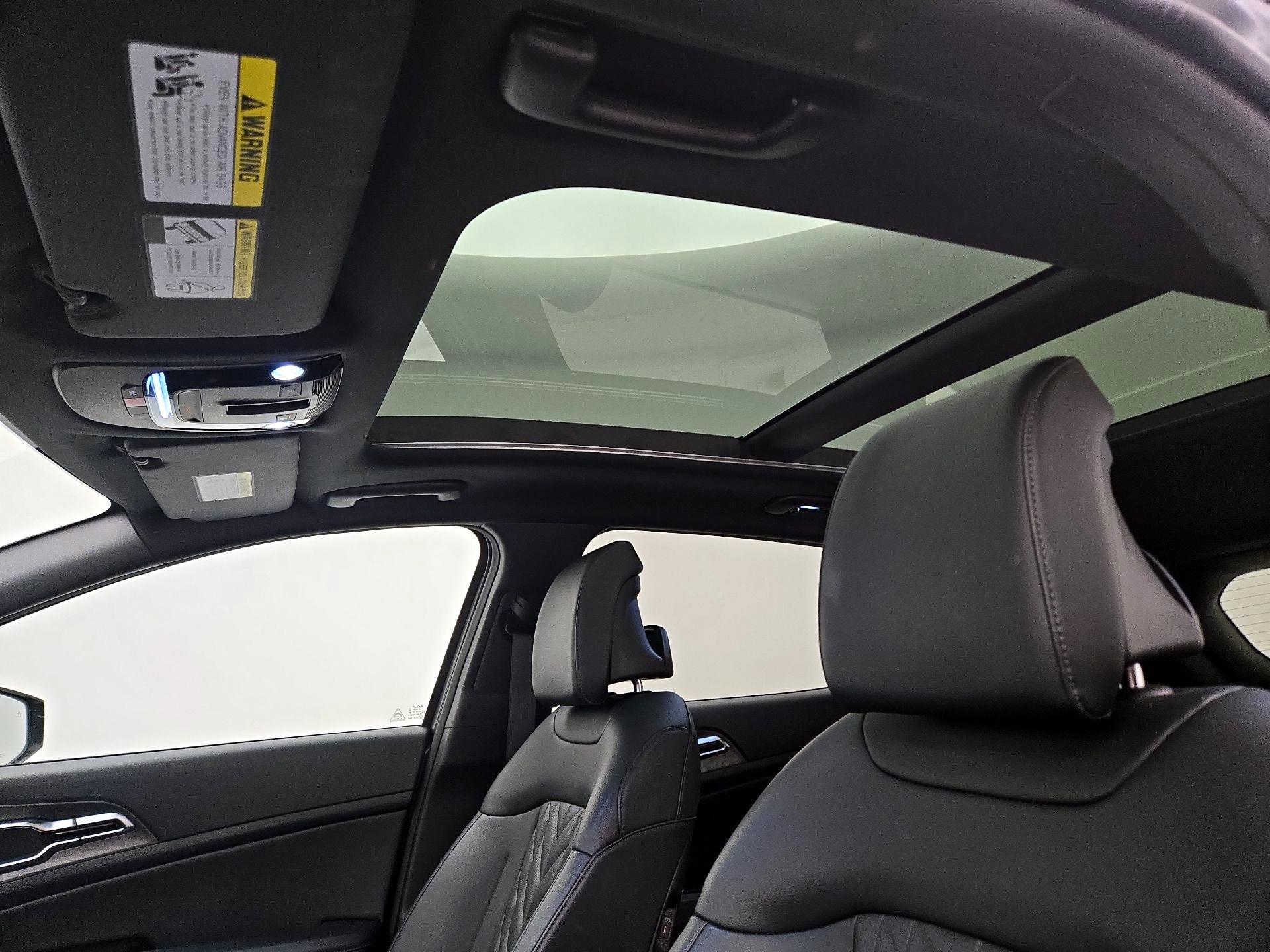 Thumbnail: 2023 Kia Sportage - 20