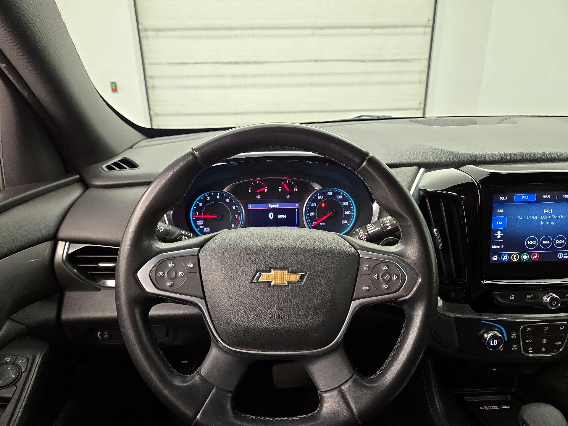 Thumbnail: 2023 Chevrolet Traverse - 10