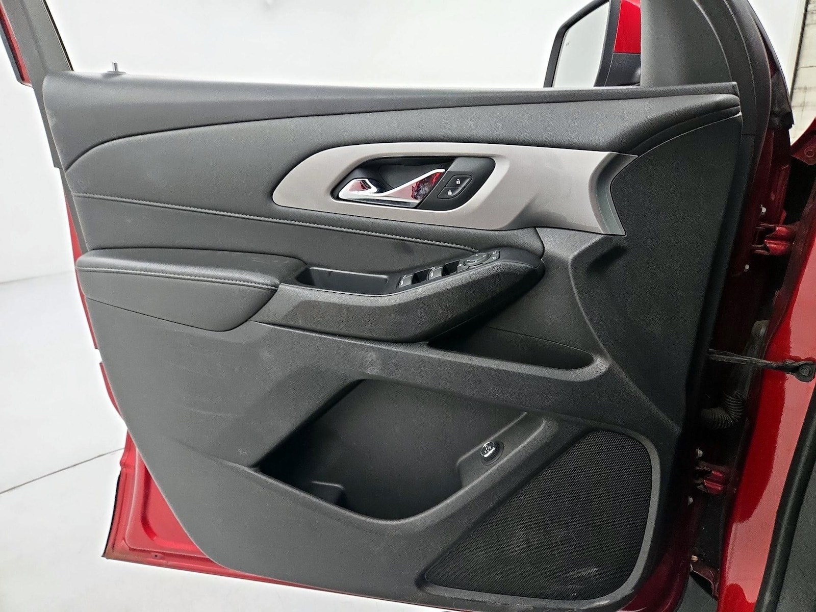 2023 Chevrolet Traverse 1LT - Photo 13