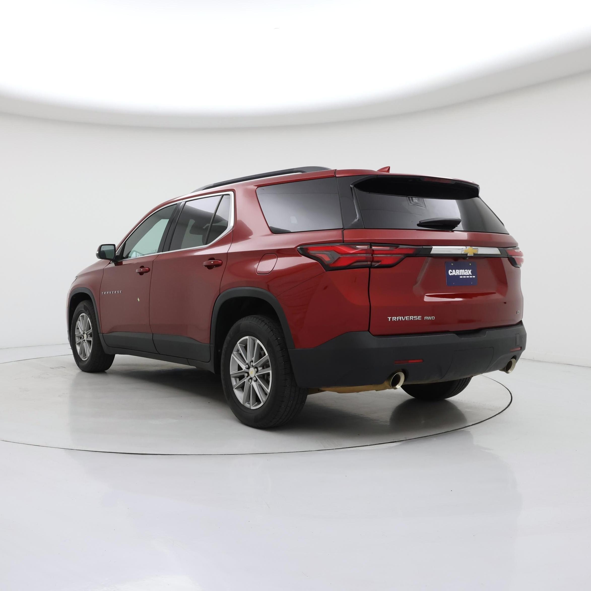 Thumbnail: 2023 Chevrolet Traverse - 2