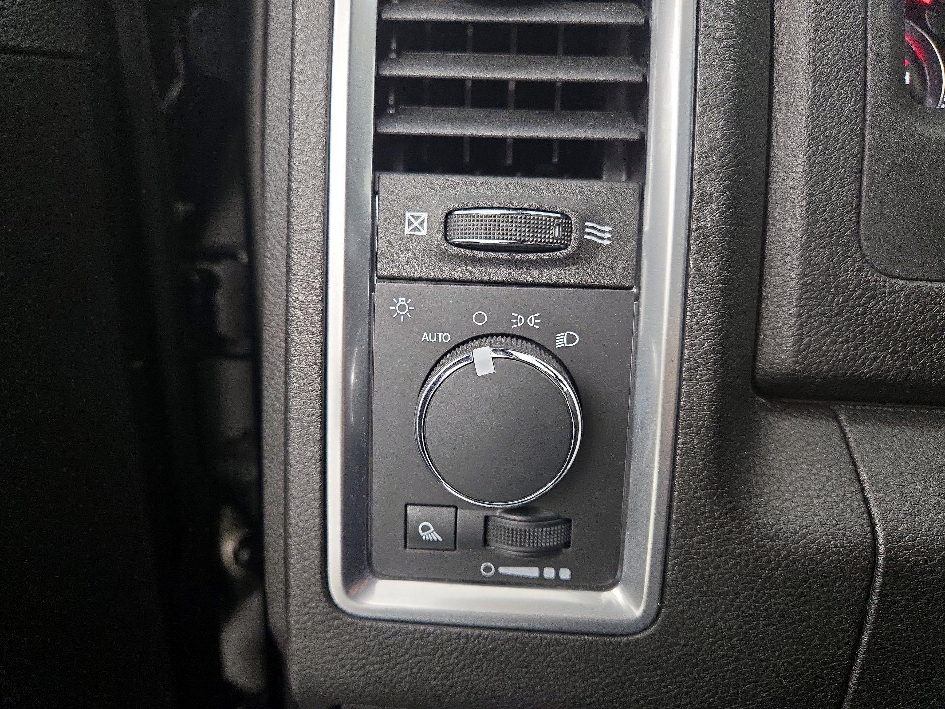 Thumbnail: 2022 RAM 1500 Classic - 13