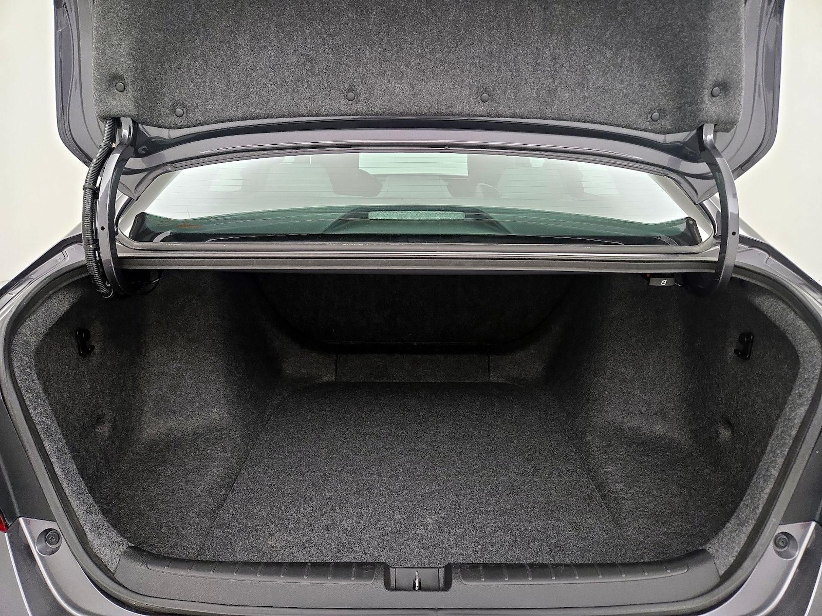 2018 Honda Accord LX - Photo 21