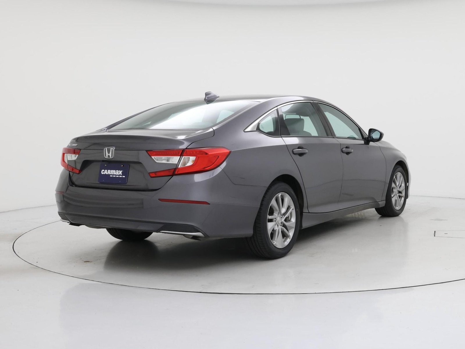 2018 Honda Accord LX - Photo 9