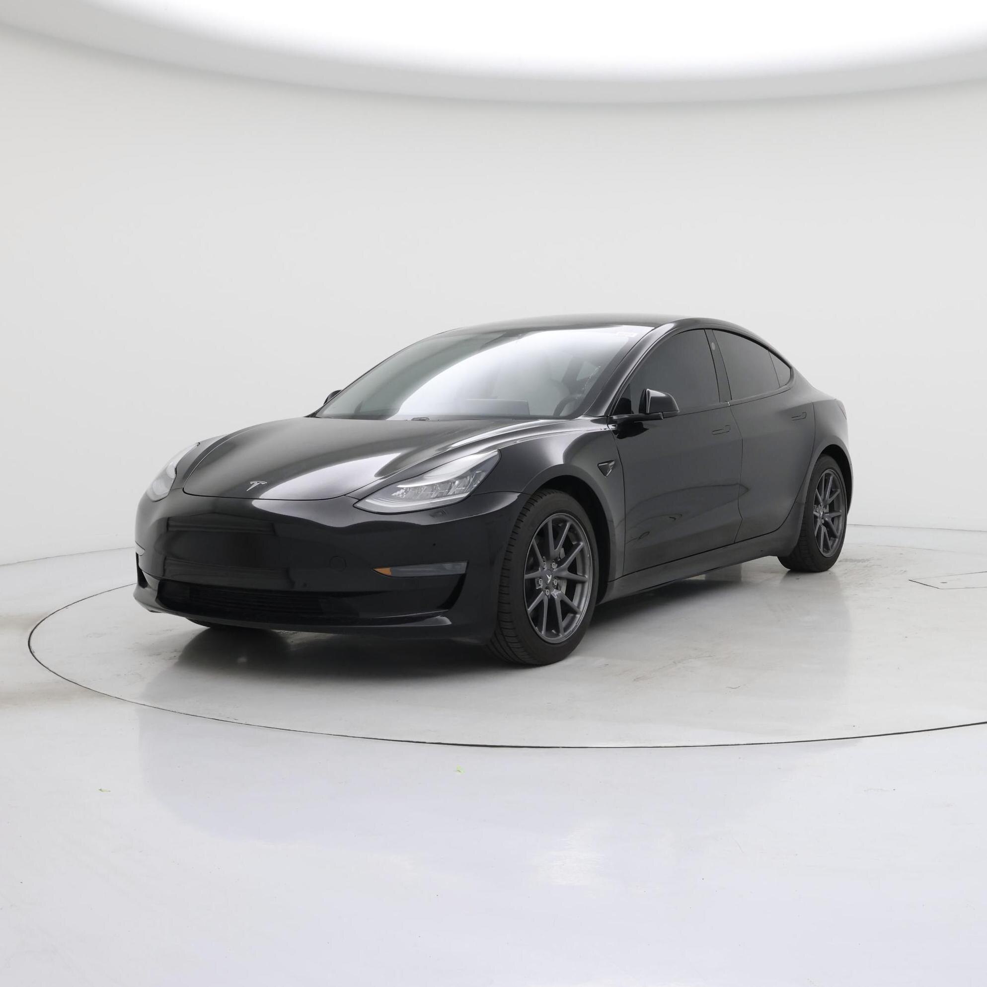 Thumbnail: 2020 Tesla Model 3 - 4
