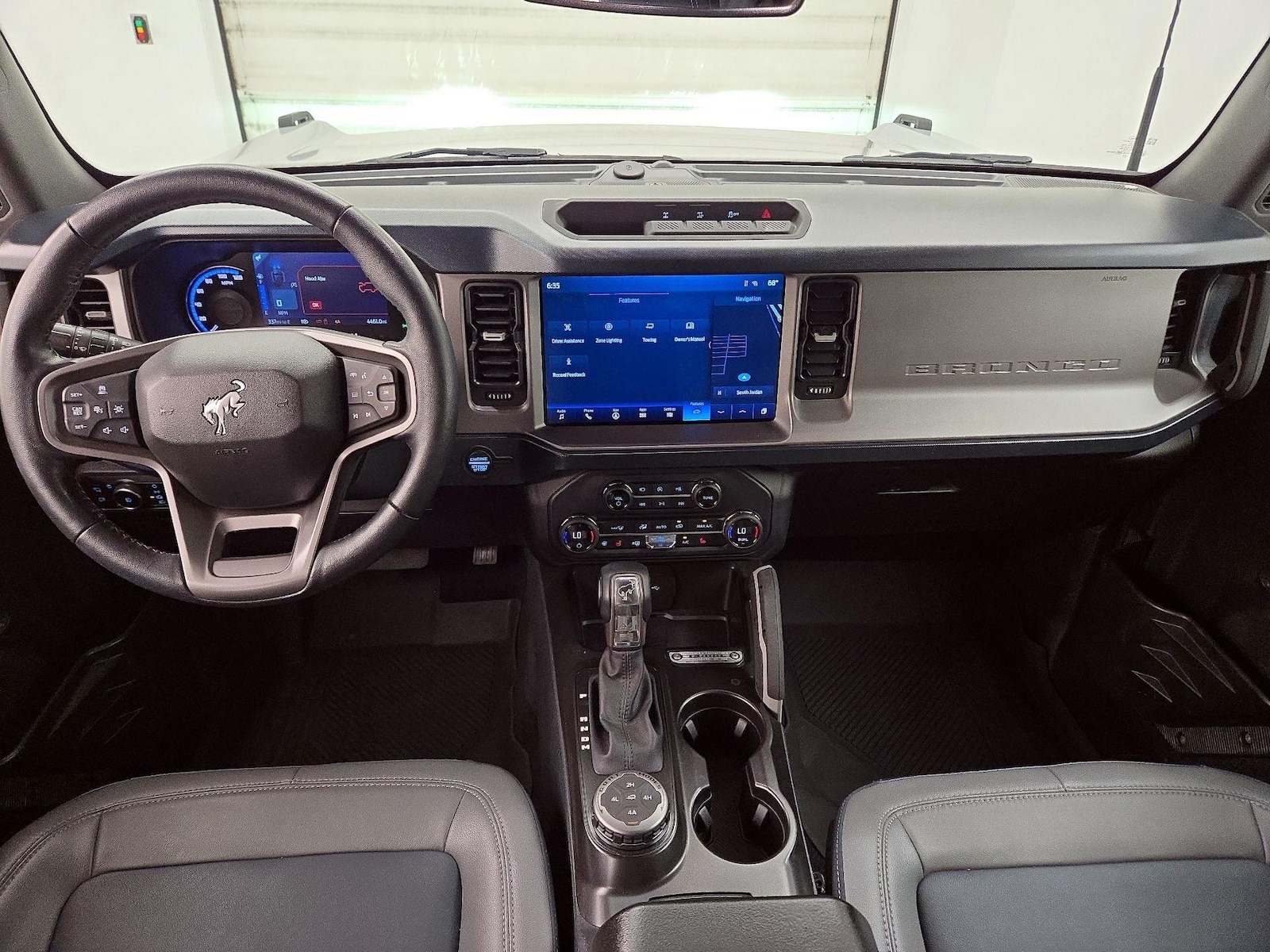 Apple CarPlay® & Android Auto™