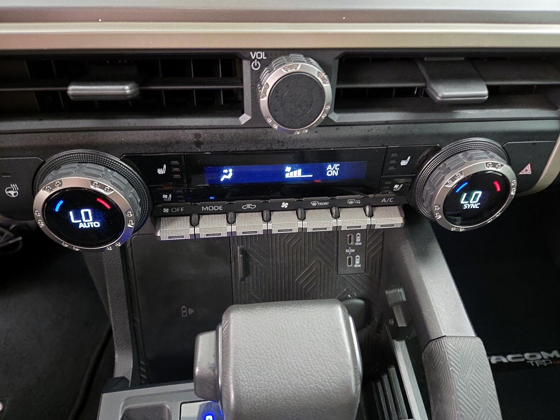 Thumbnail: 2024 Toyota Tacoma - 16