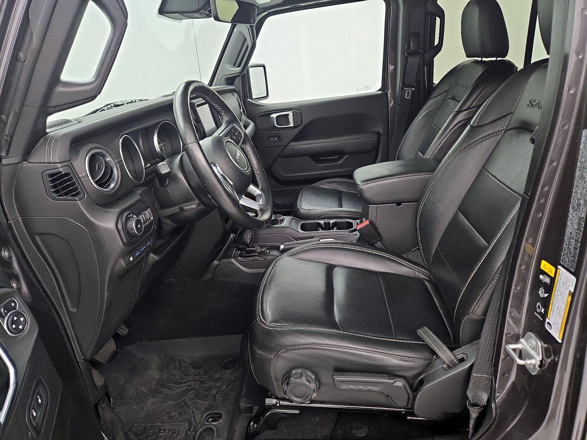Thumbnail: 2021 Jeep Wrangler - 11