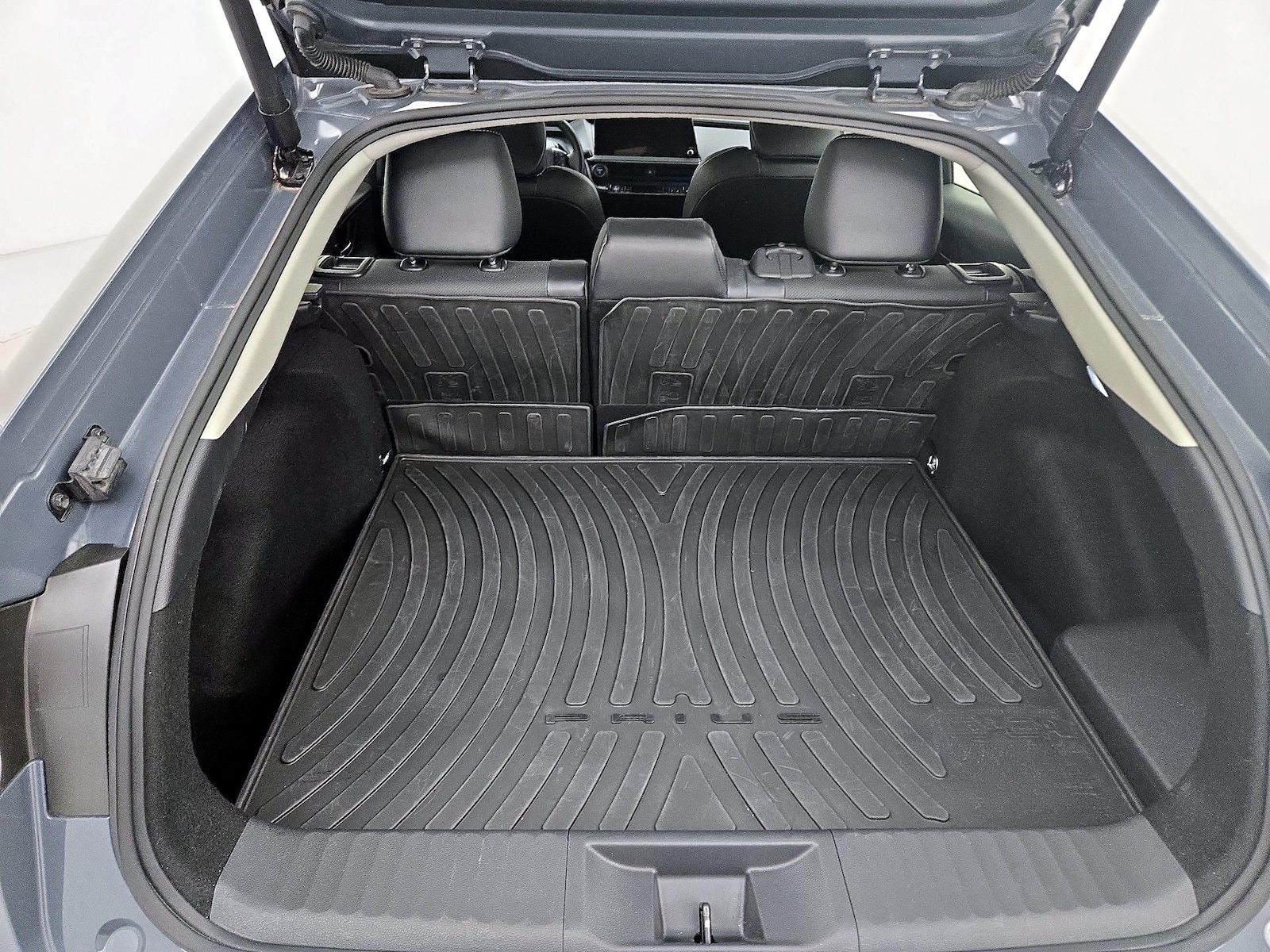 2023 Toyota Prius Limited - Photo 22