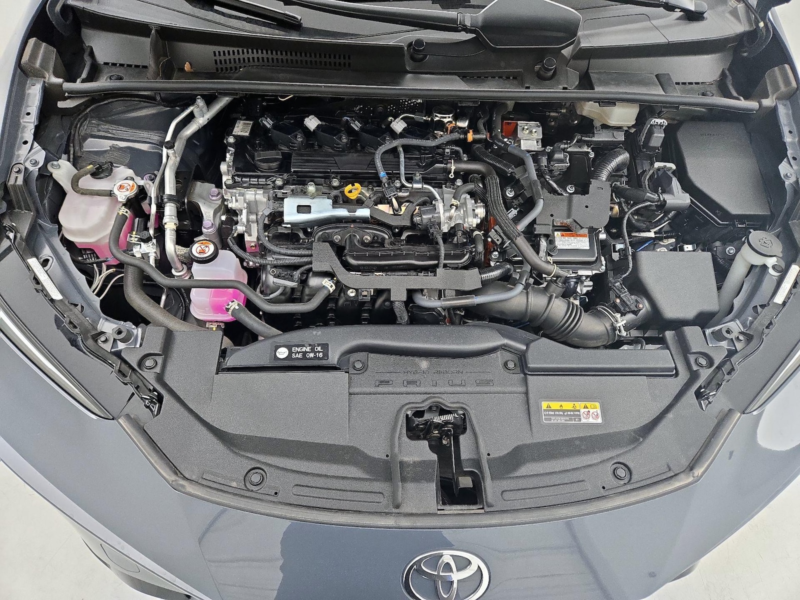 2023 Toyota Prius Limited - Photo 24