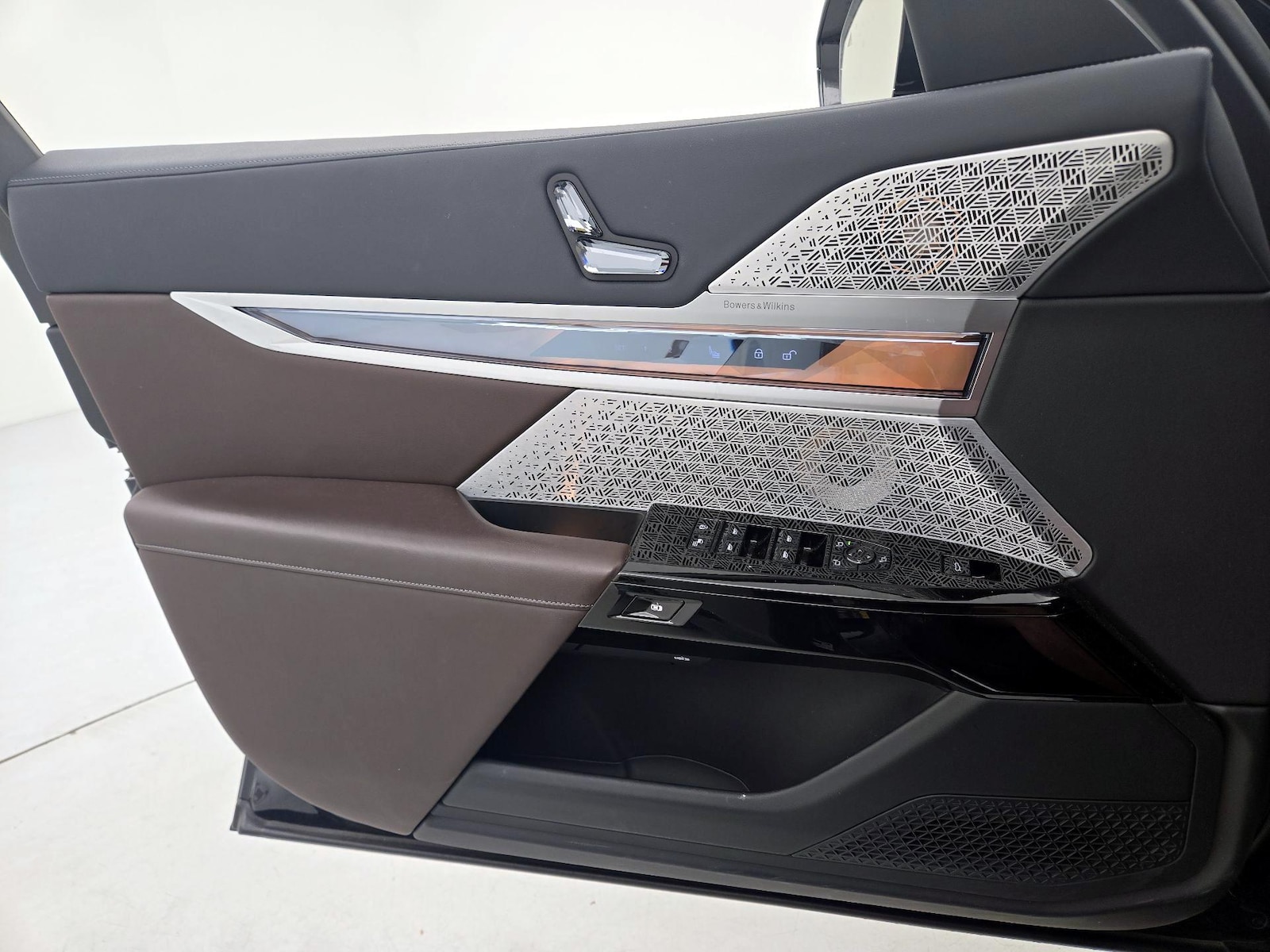 2023 BMW i7 Base - Photo 13
