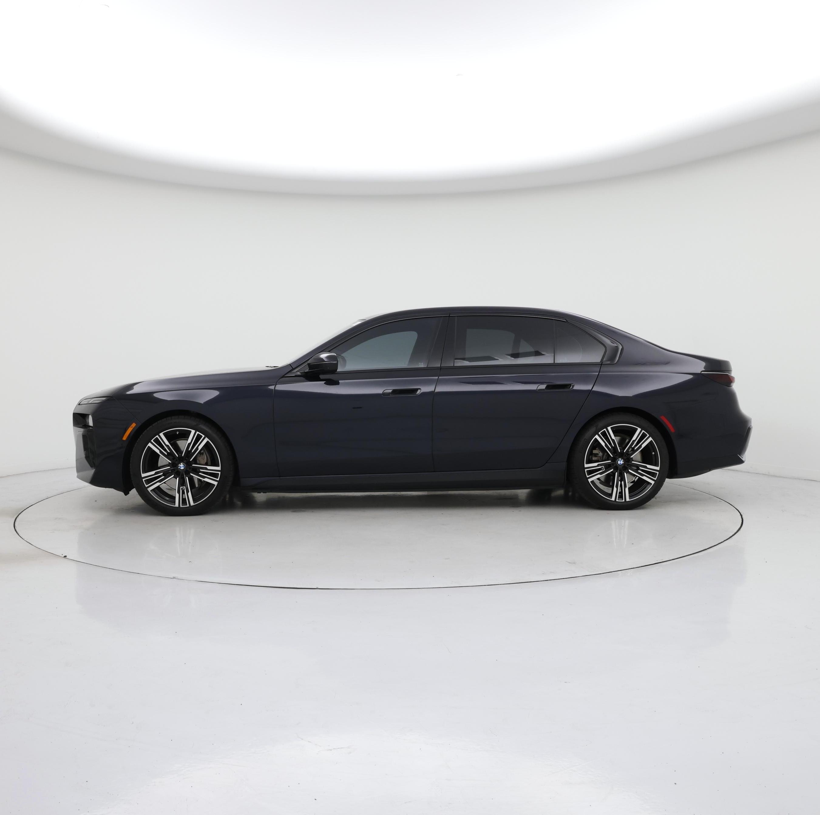 Thumbnail: 2023 BMW i7 - 3