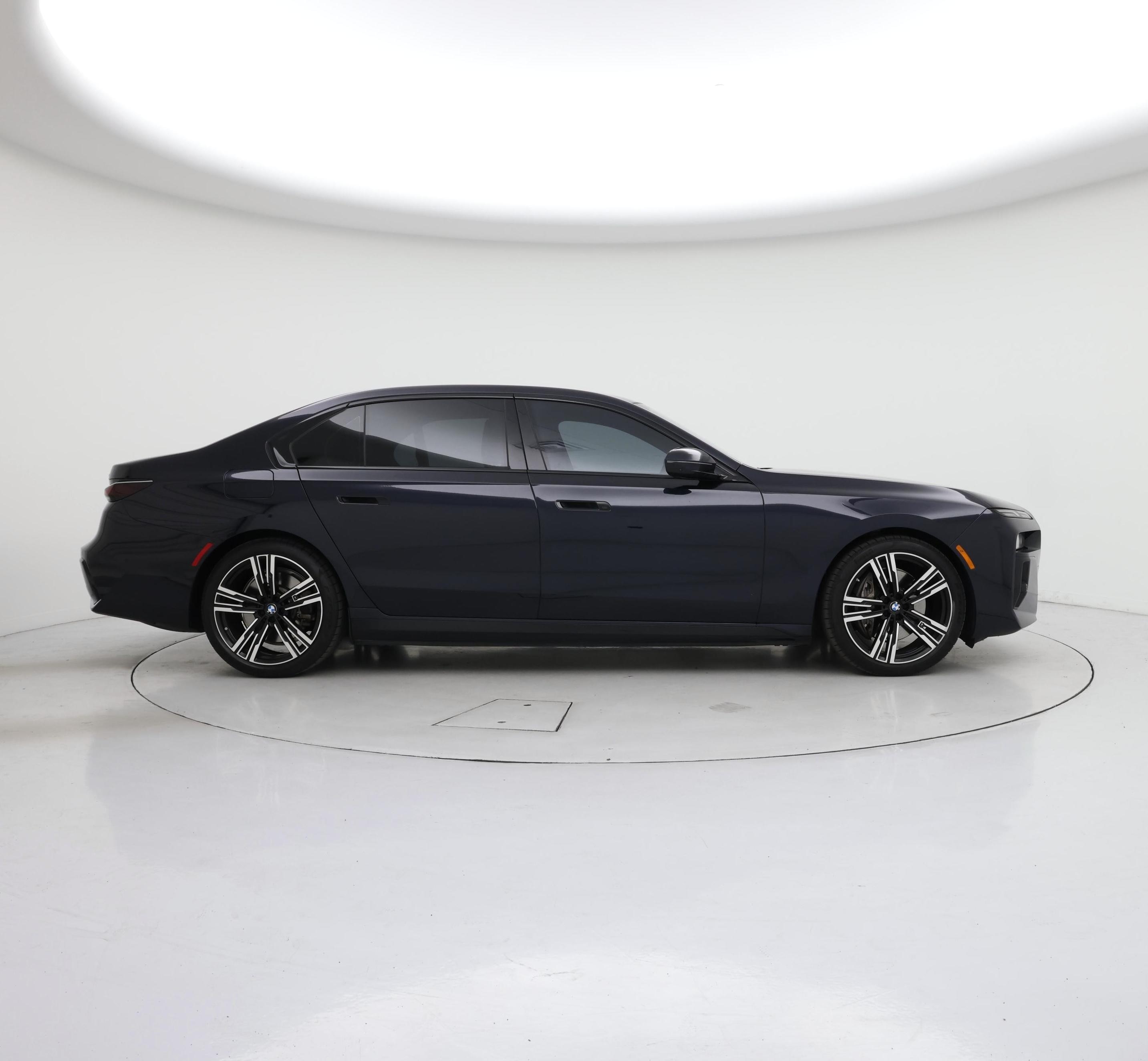 Thumbnail: 2023 BMW i7 - 7