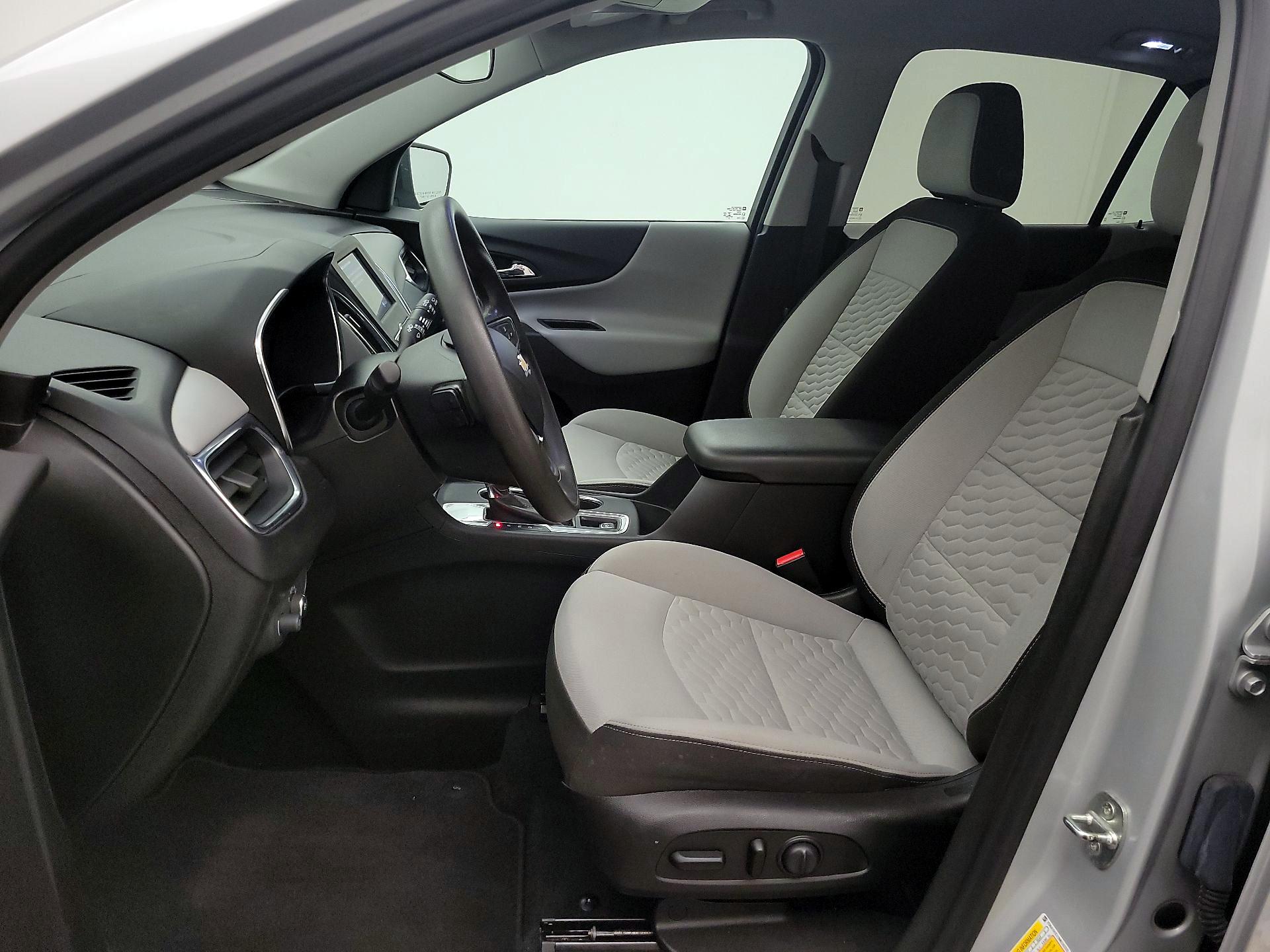 Thumbnail: 2021 Chevrolet Equinox - 11