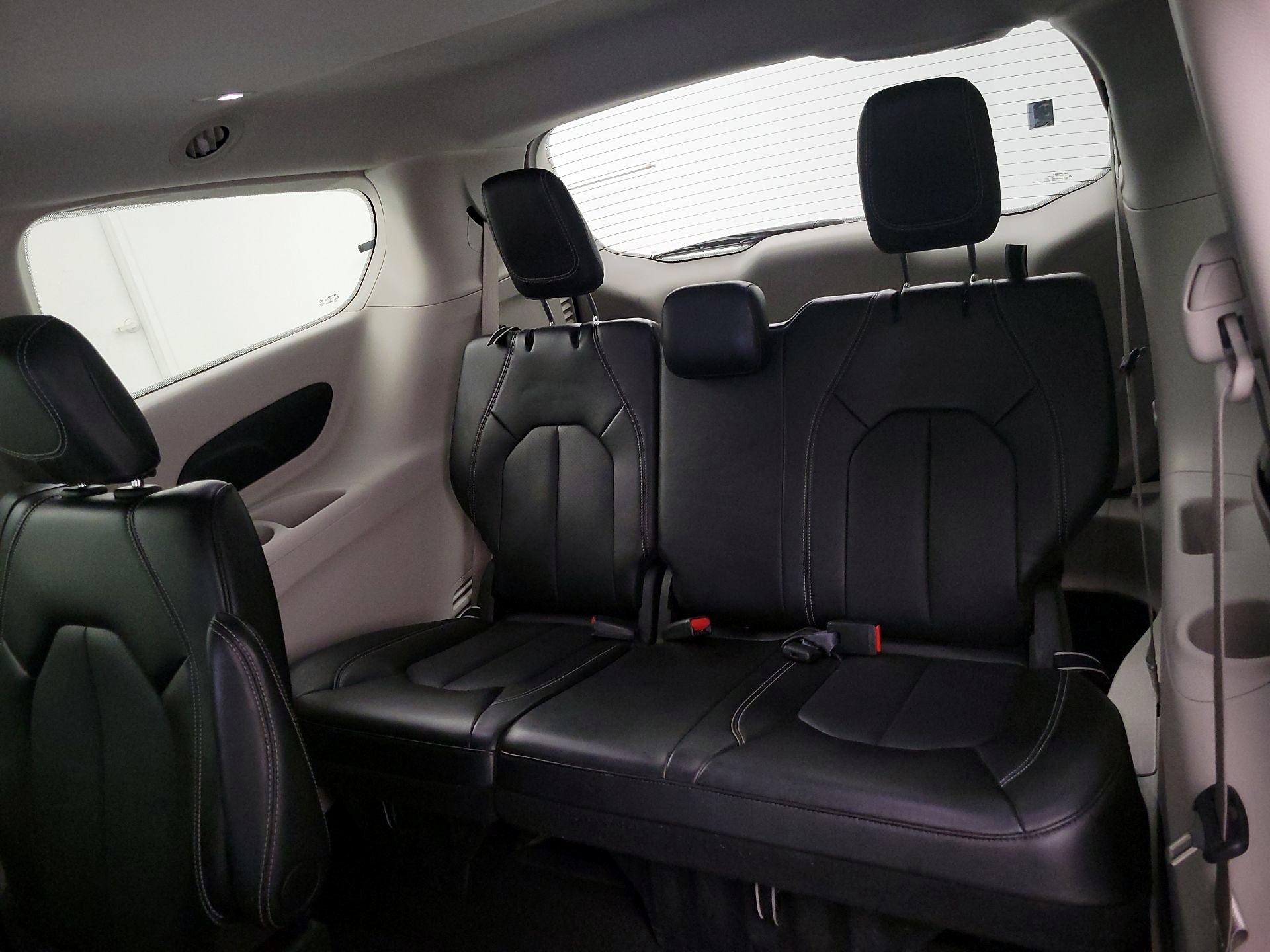 Thumbnail: 2024 Chrysler Pacifica - 20