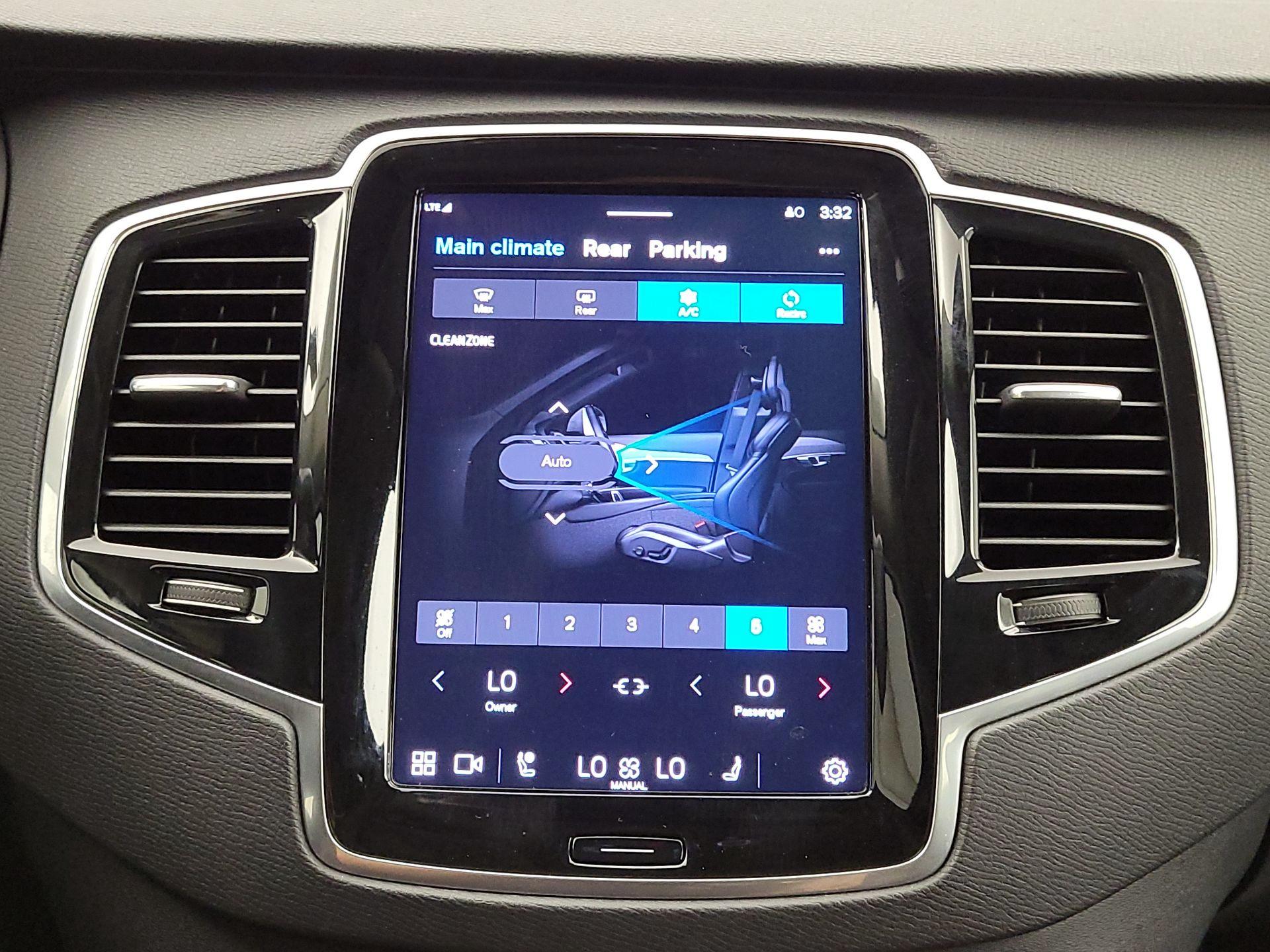 Thumbnail: 2023 Volvo XC90 - 17