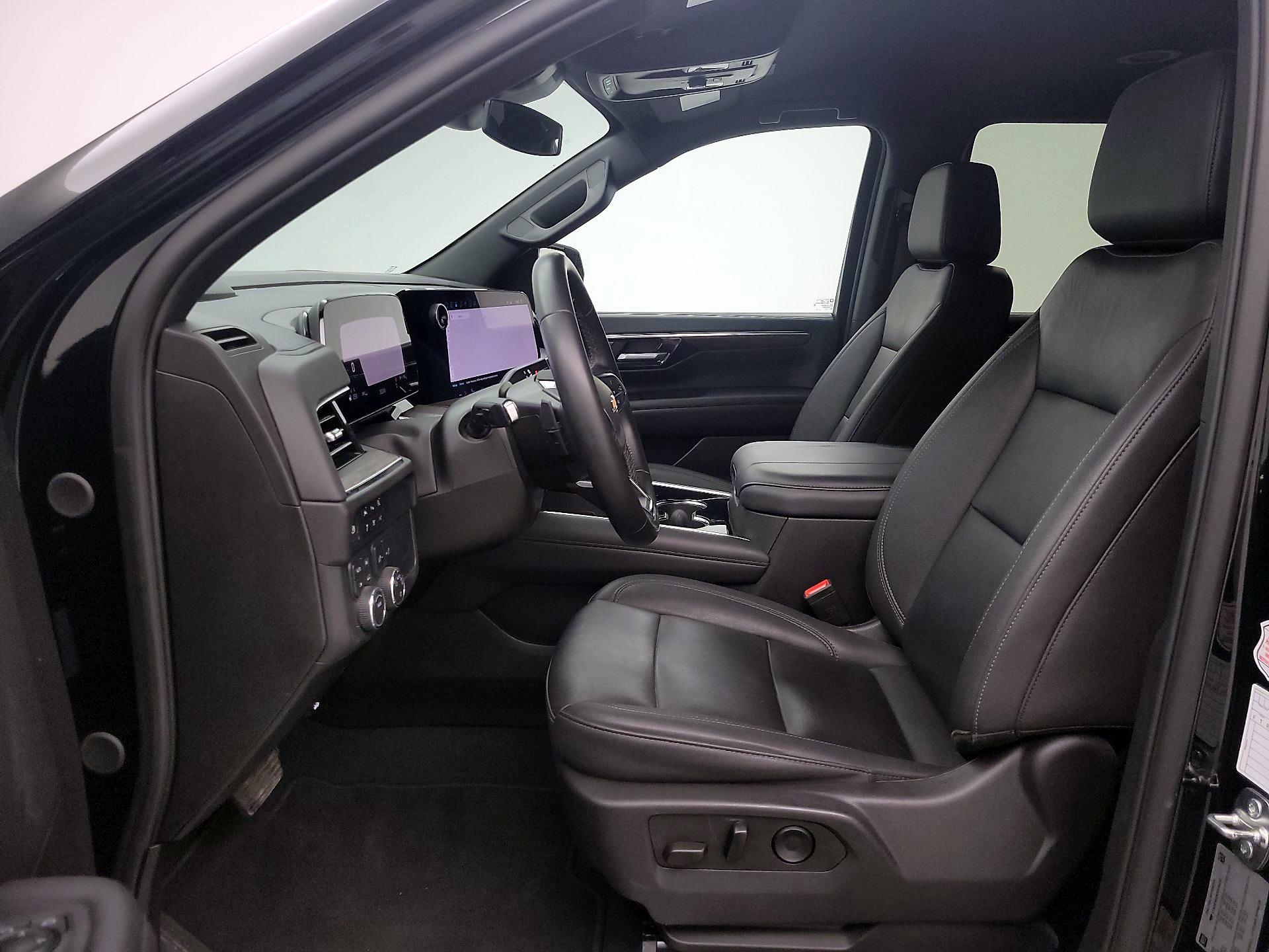 Thumbnail: 2025 Chevrolet Tahoe - 11