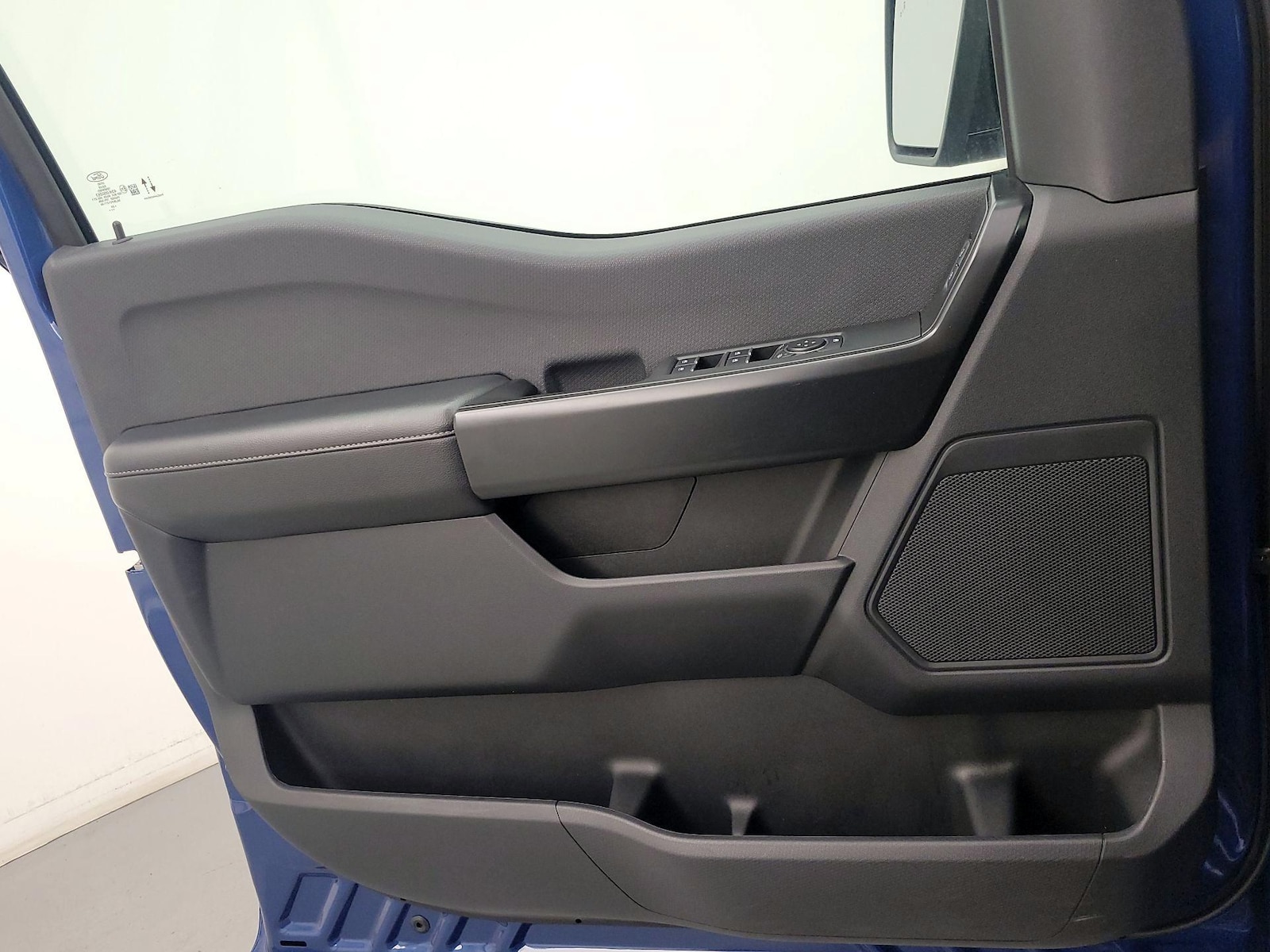2024 Ford F-150 STX - Photo 13