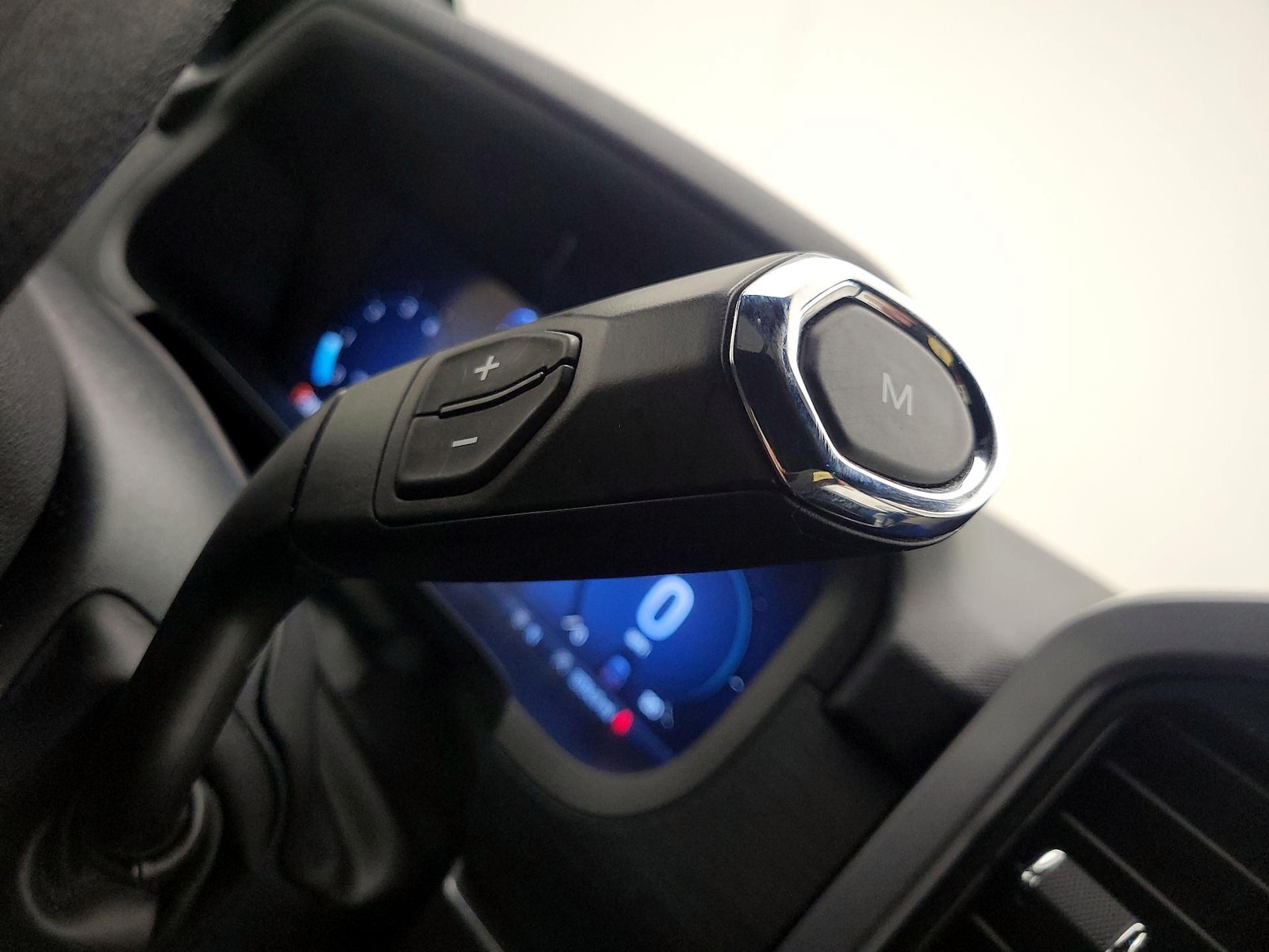 2024 Ford F-150 STX - Photo 19