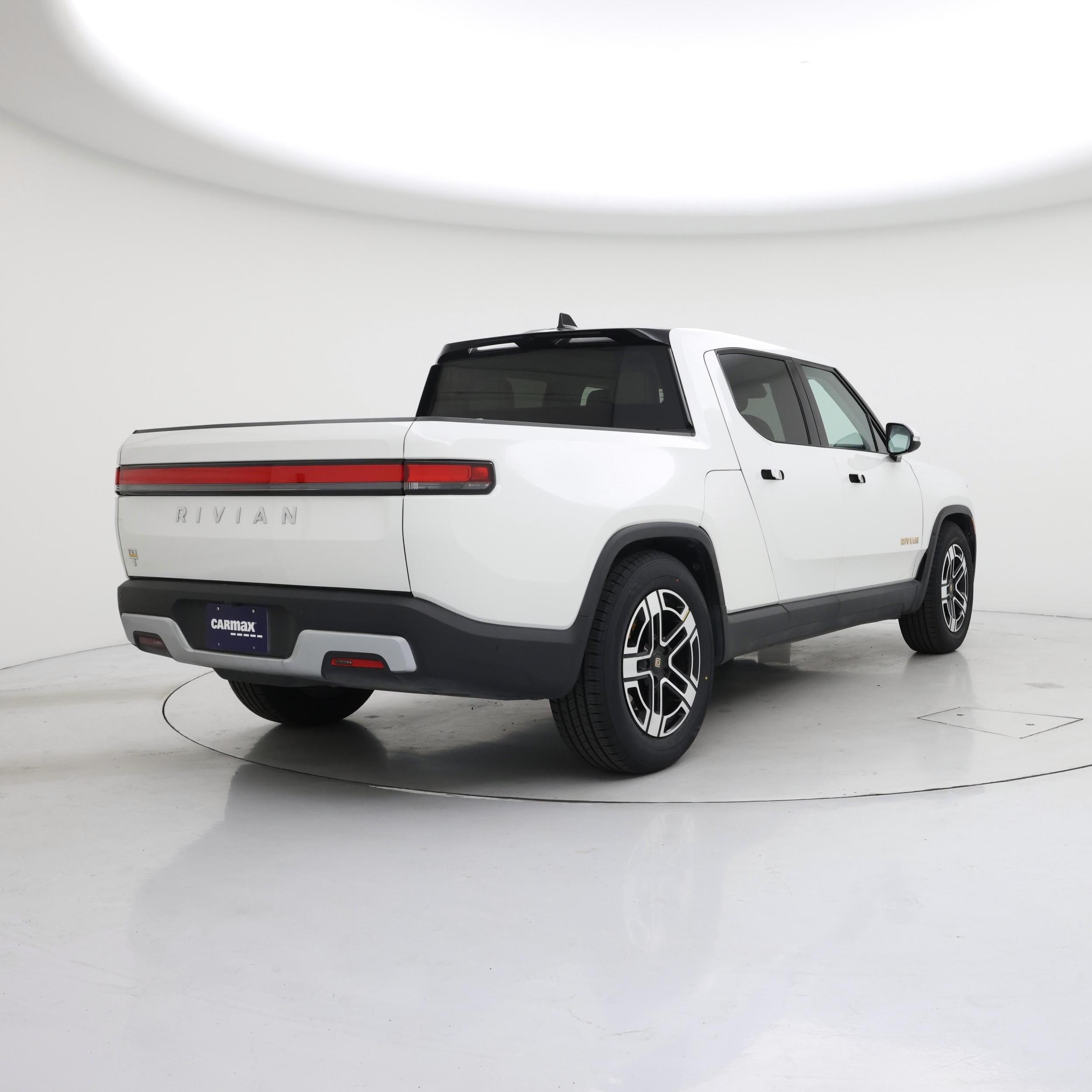 Thumbnail: 2023 Rivian R1T - 8
