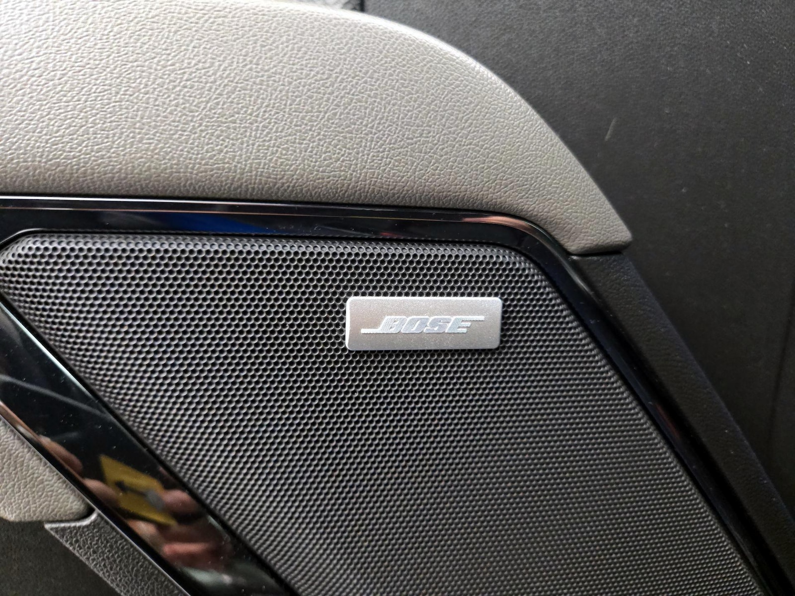 2023 Chevrolet Silverado 1500 ZR2 - Photo 24