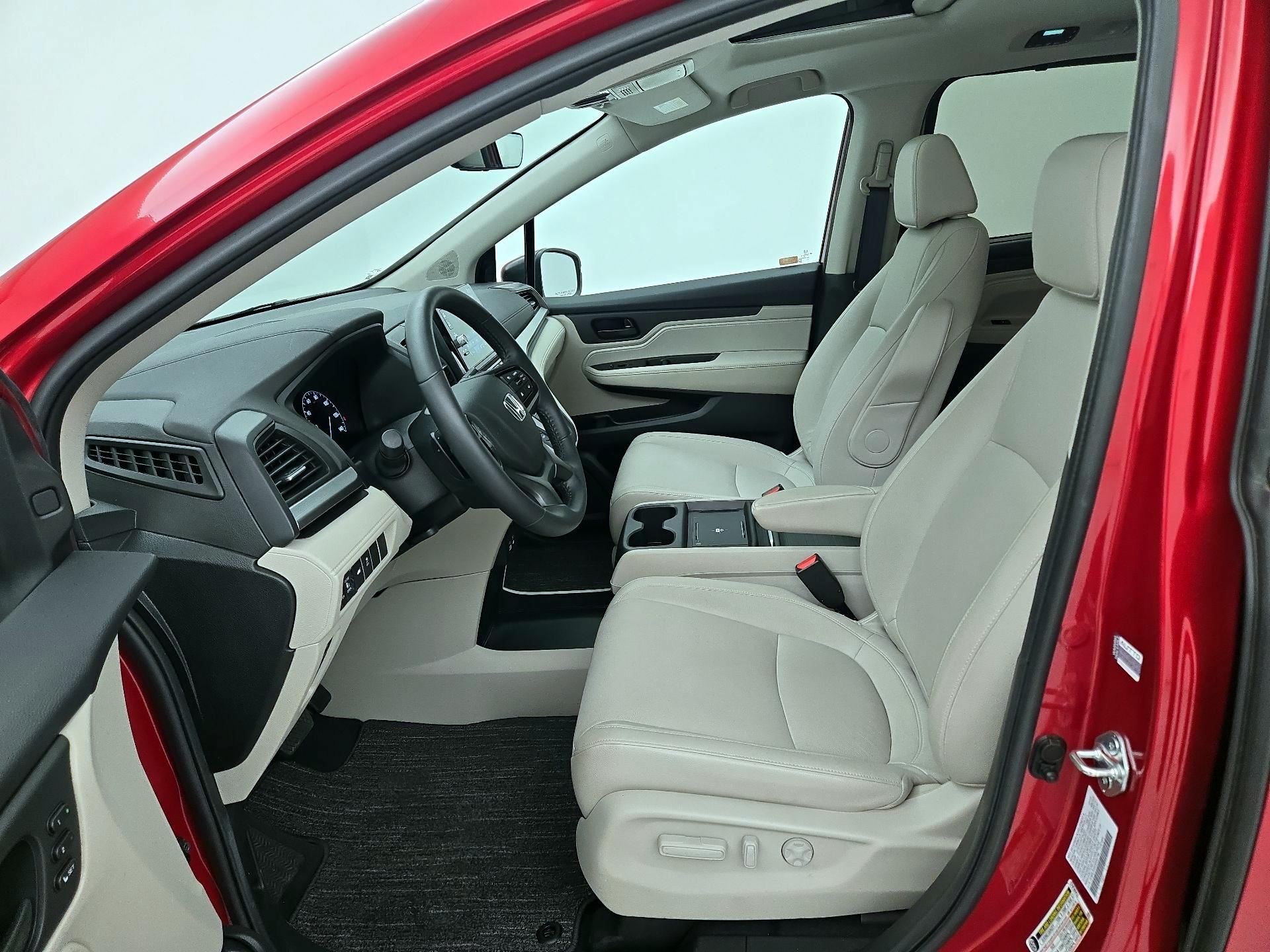 Thumbnail: 2025 Honda Odyssey - 11