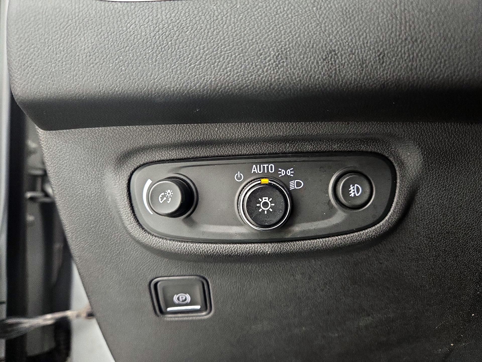 Thumbnail: 2020 GMC Terrain - 13