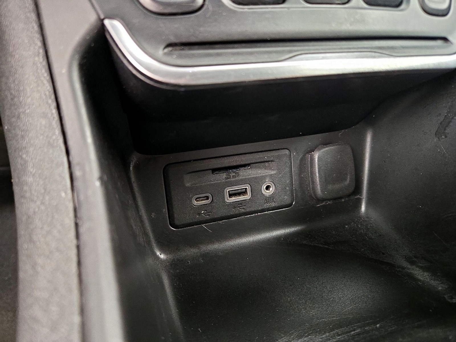 2020 GMC Terrain SLT - Photo 19