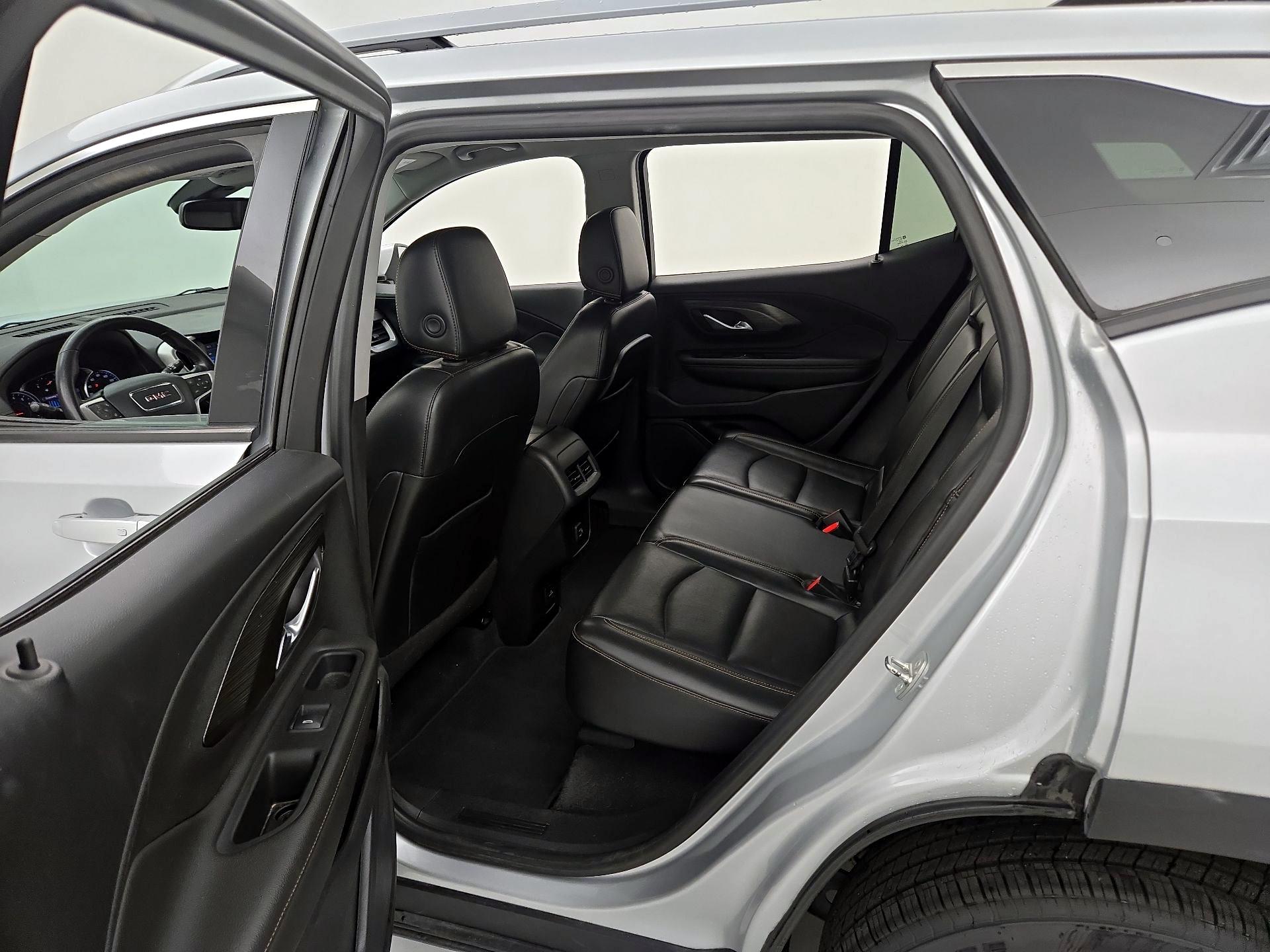 Thumbnail: 2020 GMC Terrain - 19