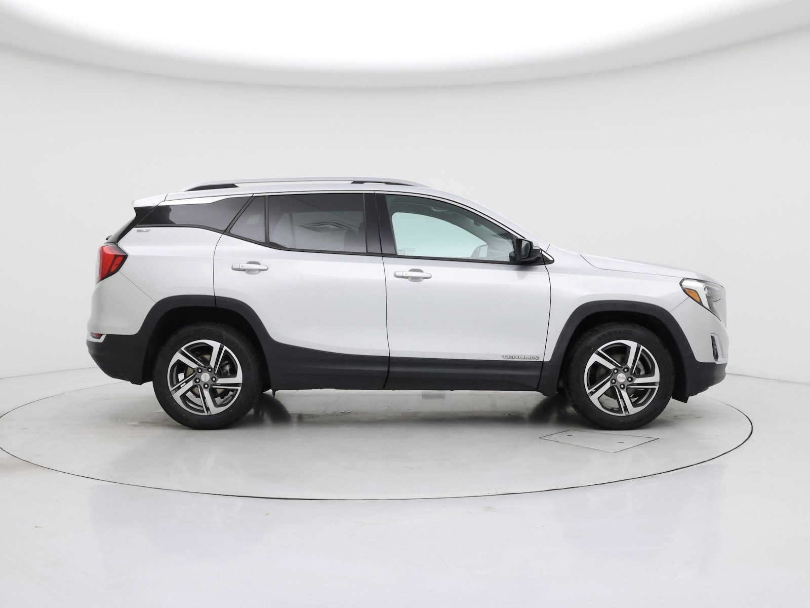 2020 GMC Terrain SLT - Photo 8