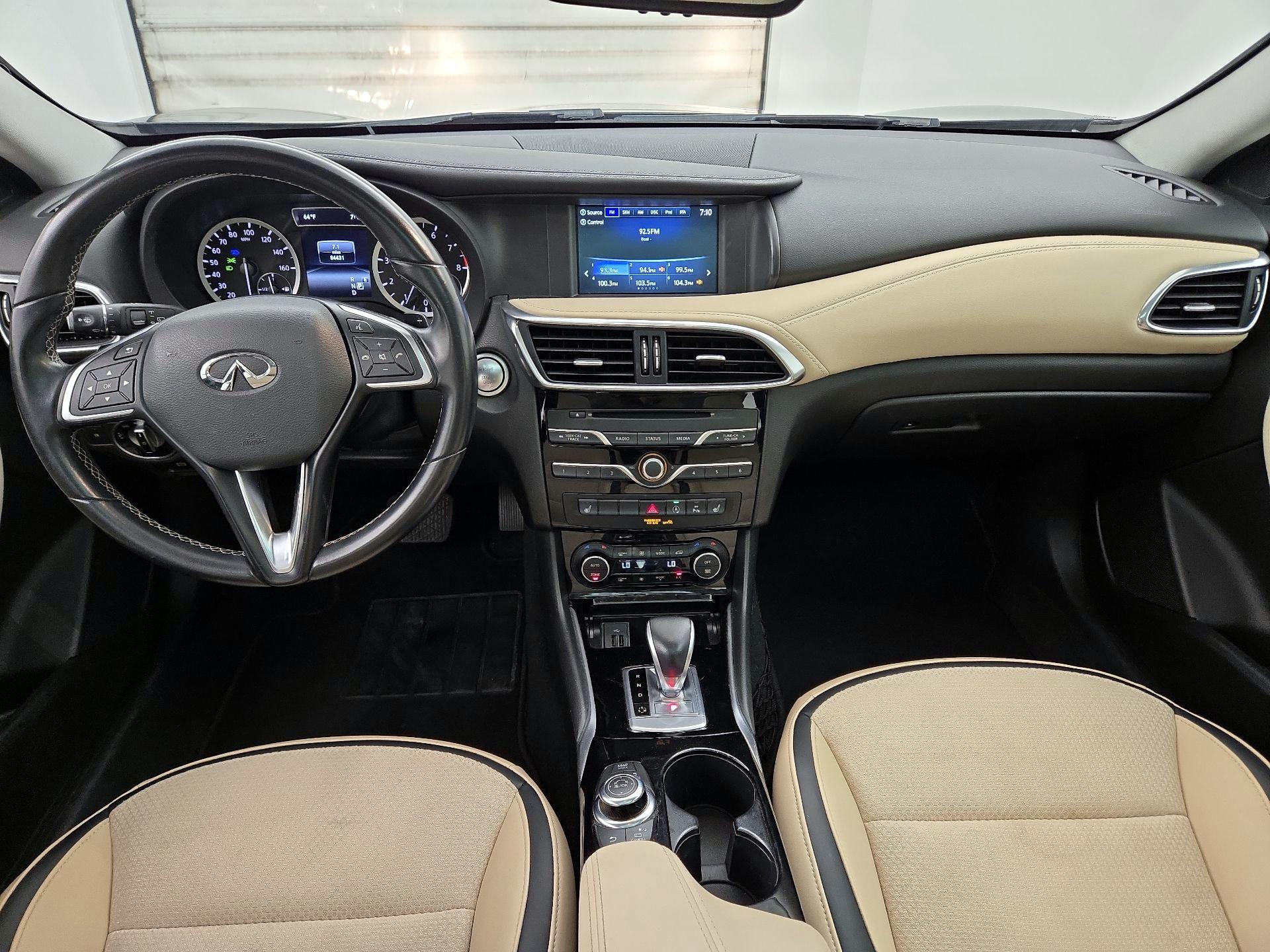 Thumbnail: 2019 INFINITI QX30 - 9