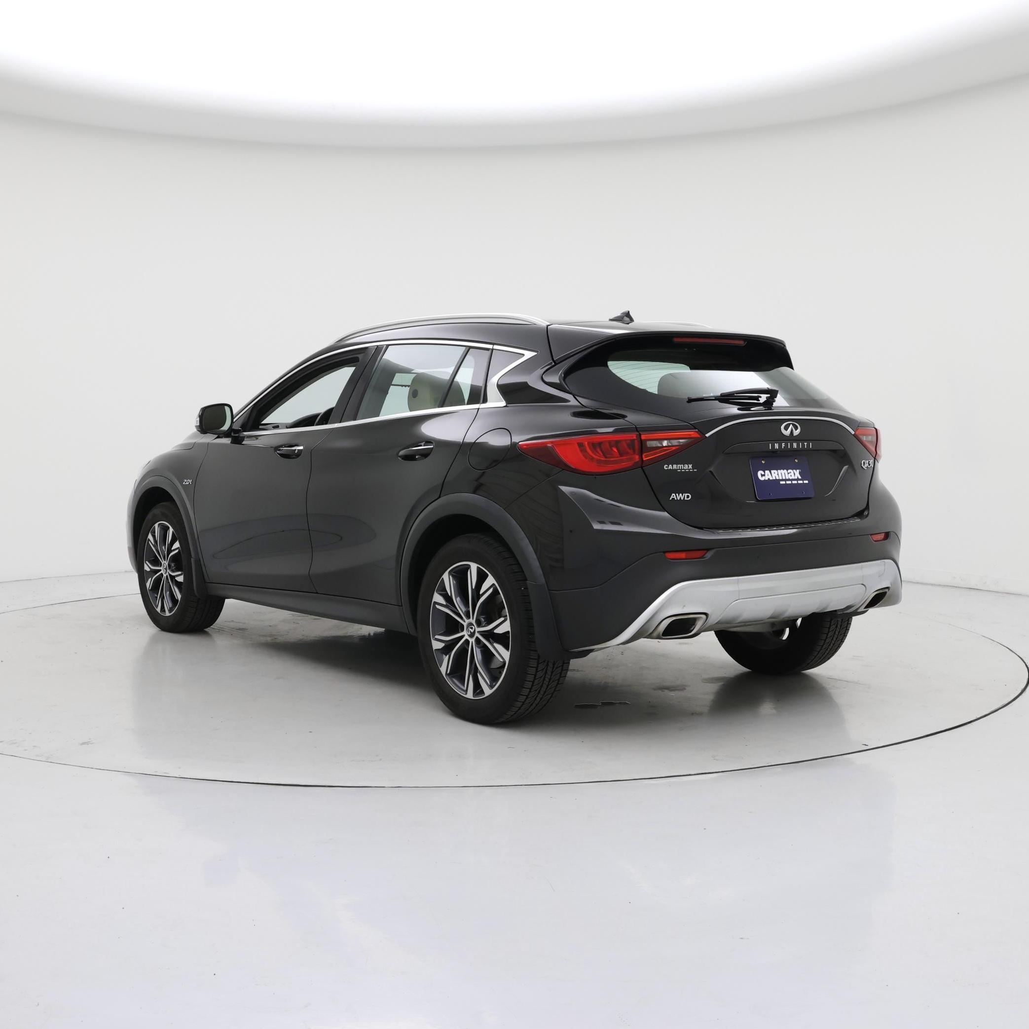 Thumbnail: 2019 INFINITI QX30 - 2