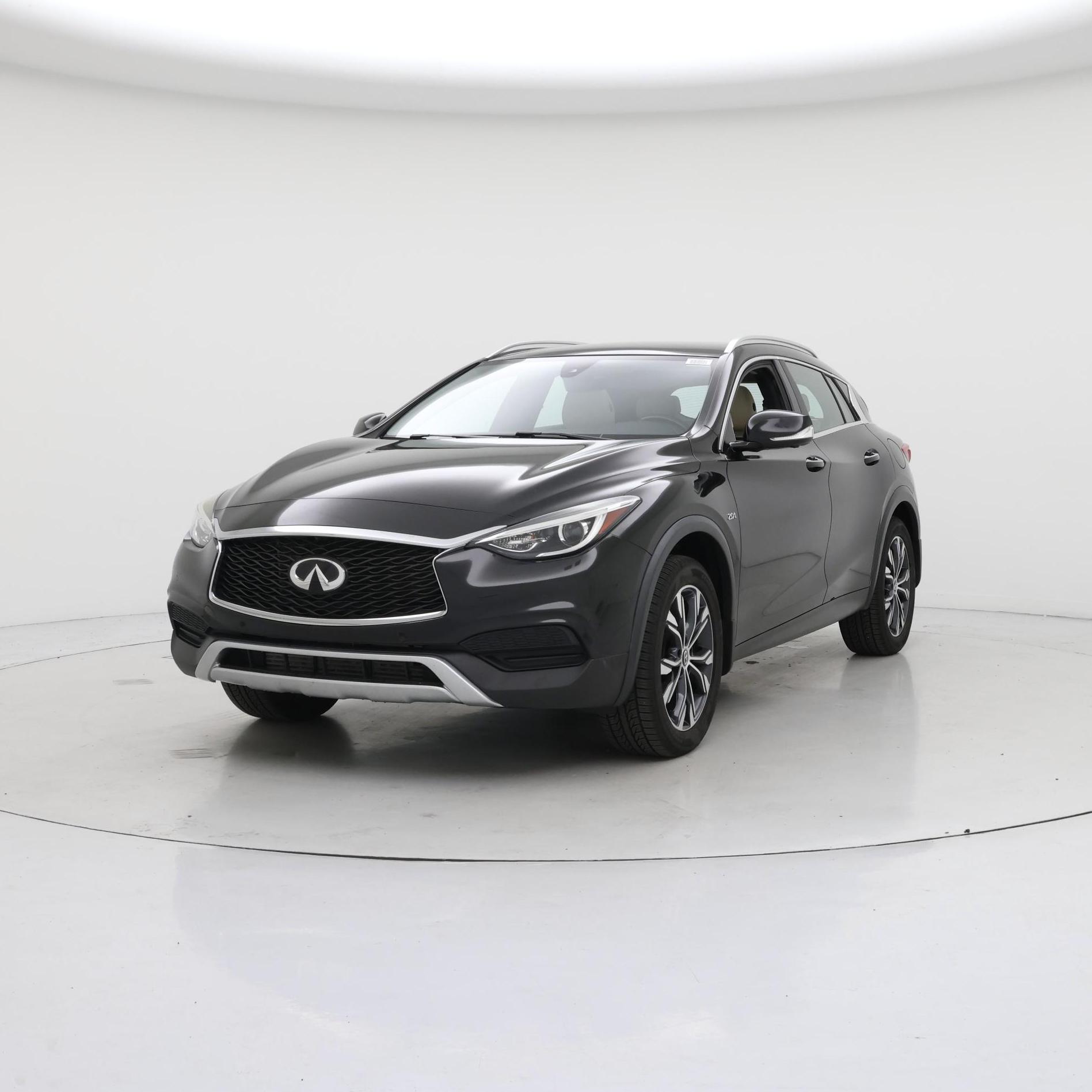 Thumbnail: 2019 INFINITI QX30 - 4