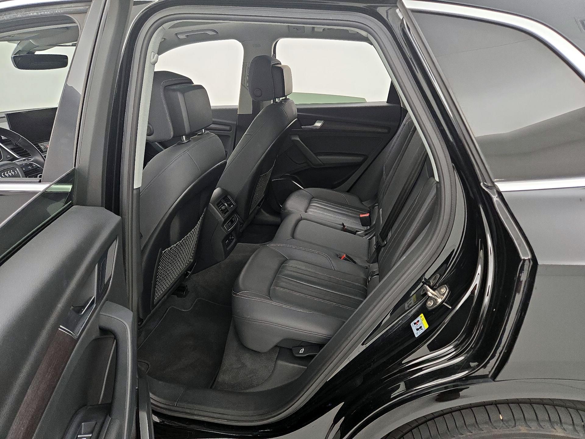 Thumbnail: 2021 Audi Q5 - 20