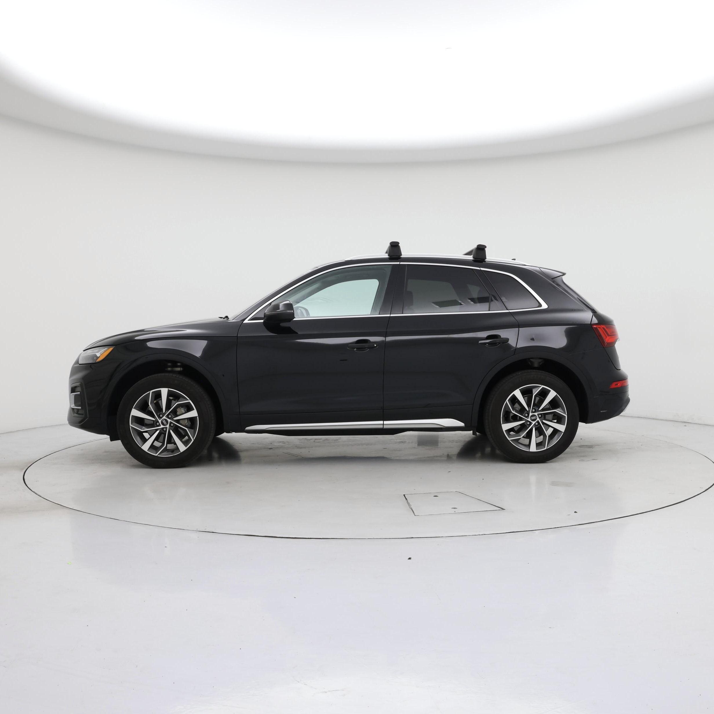 Thumbnail: 2021 Audi Q5 - 3