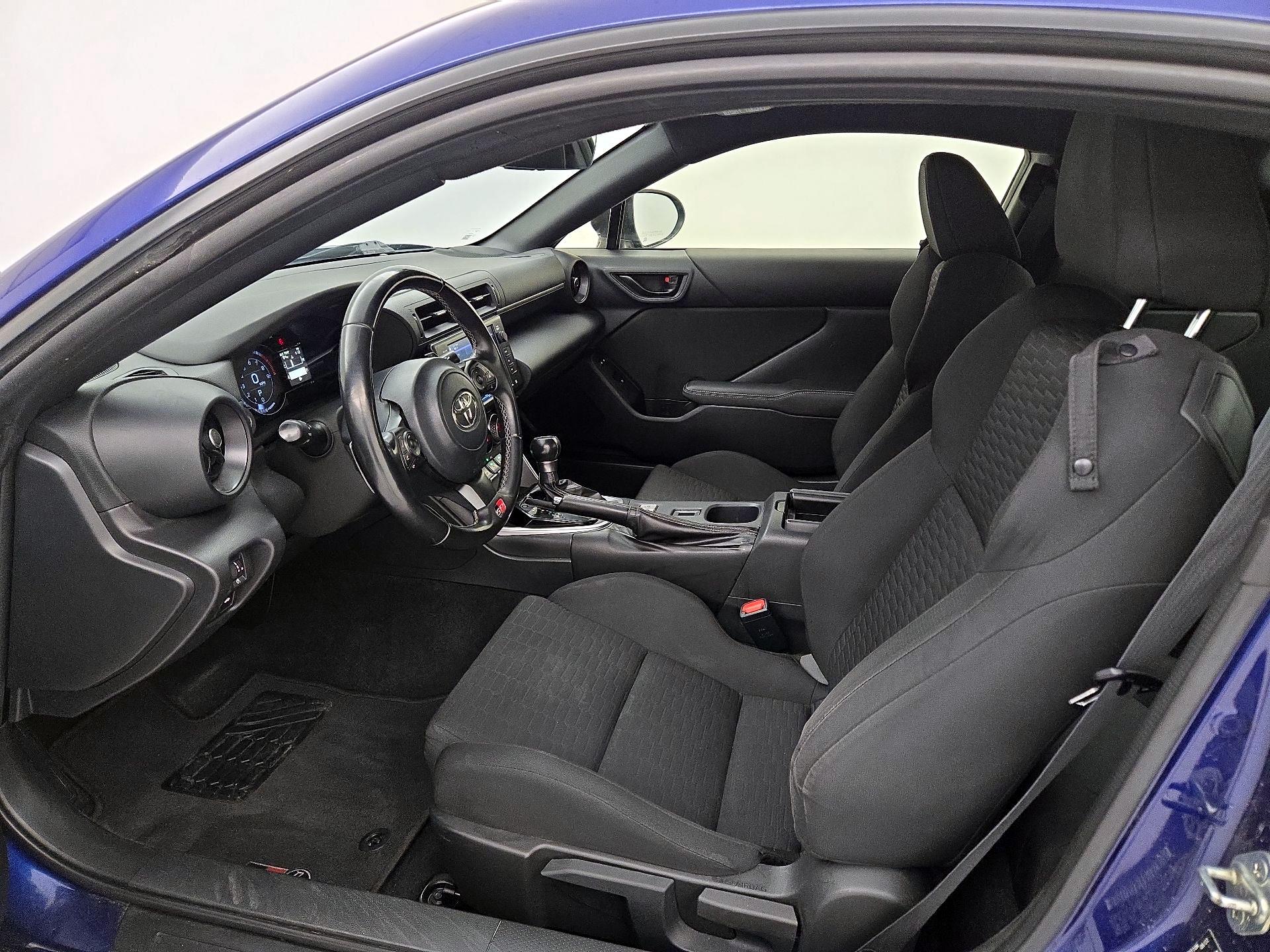 Thumbnail: 2023 Toyota GR86 - 11