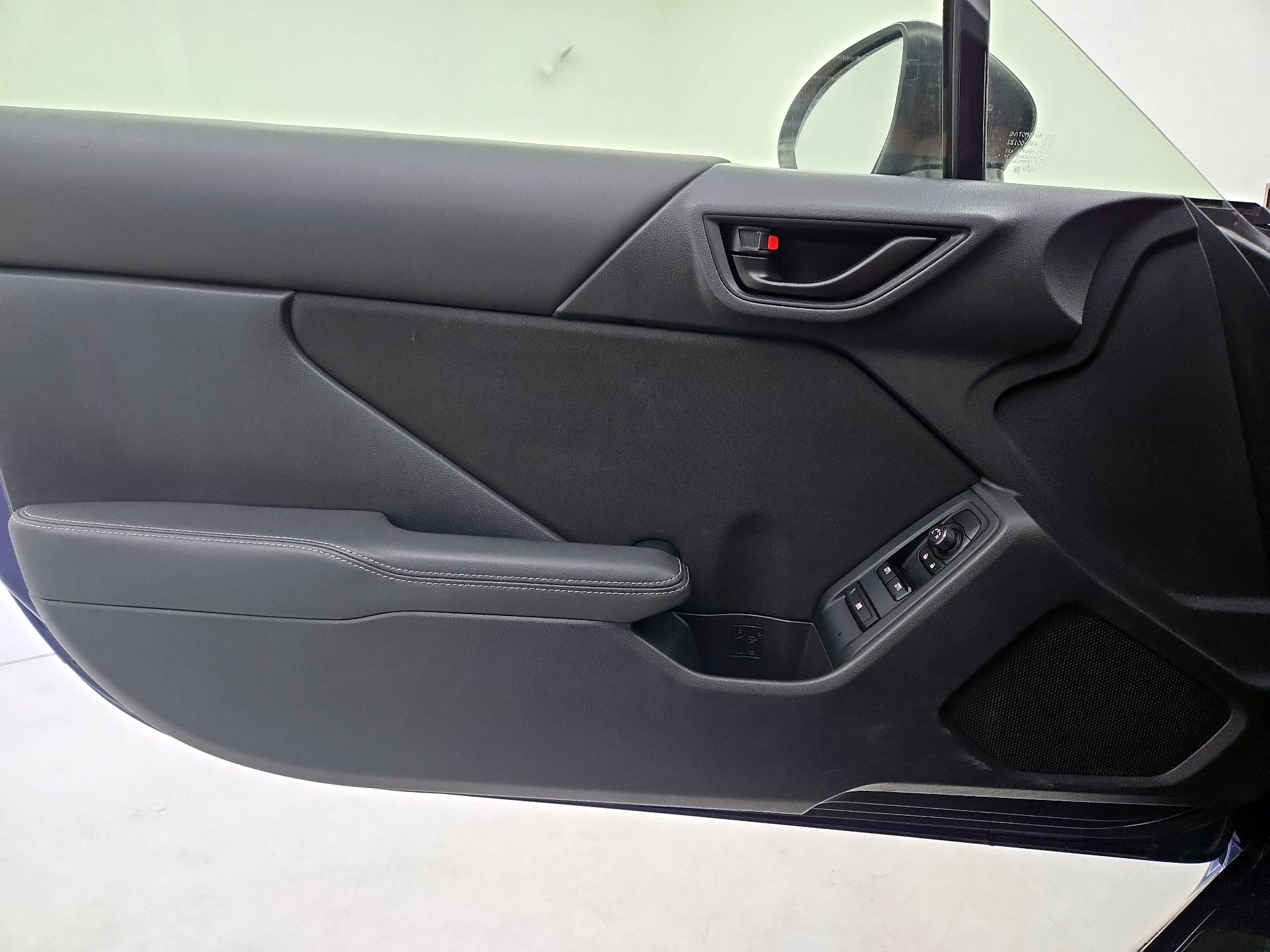 Thumbnail: 2023 Toyota GR86 - 12