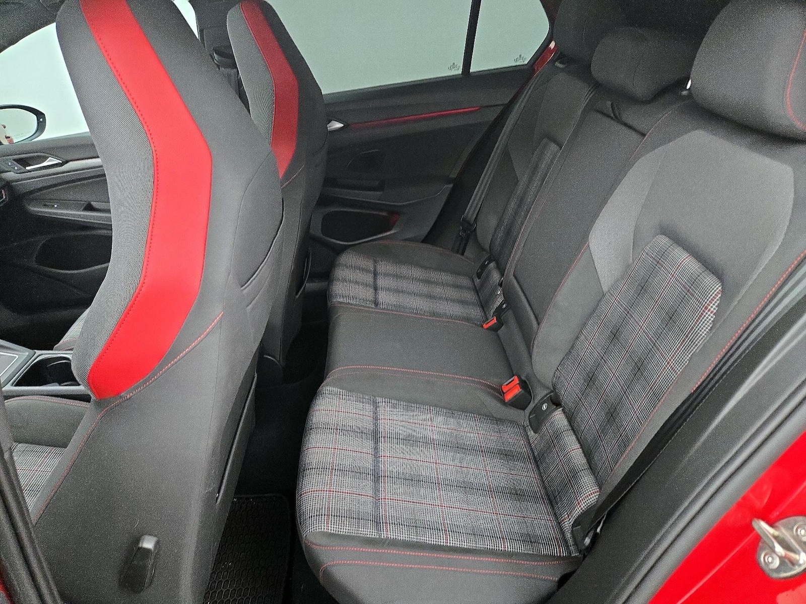 2022 Volkswagen Golf GTI SE - Photo 22