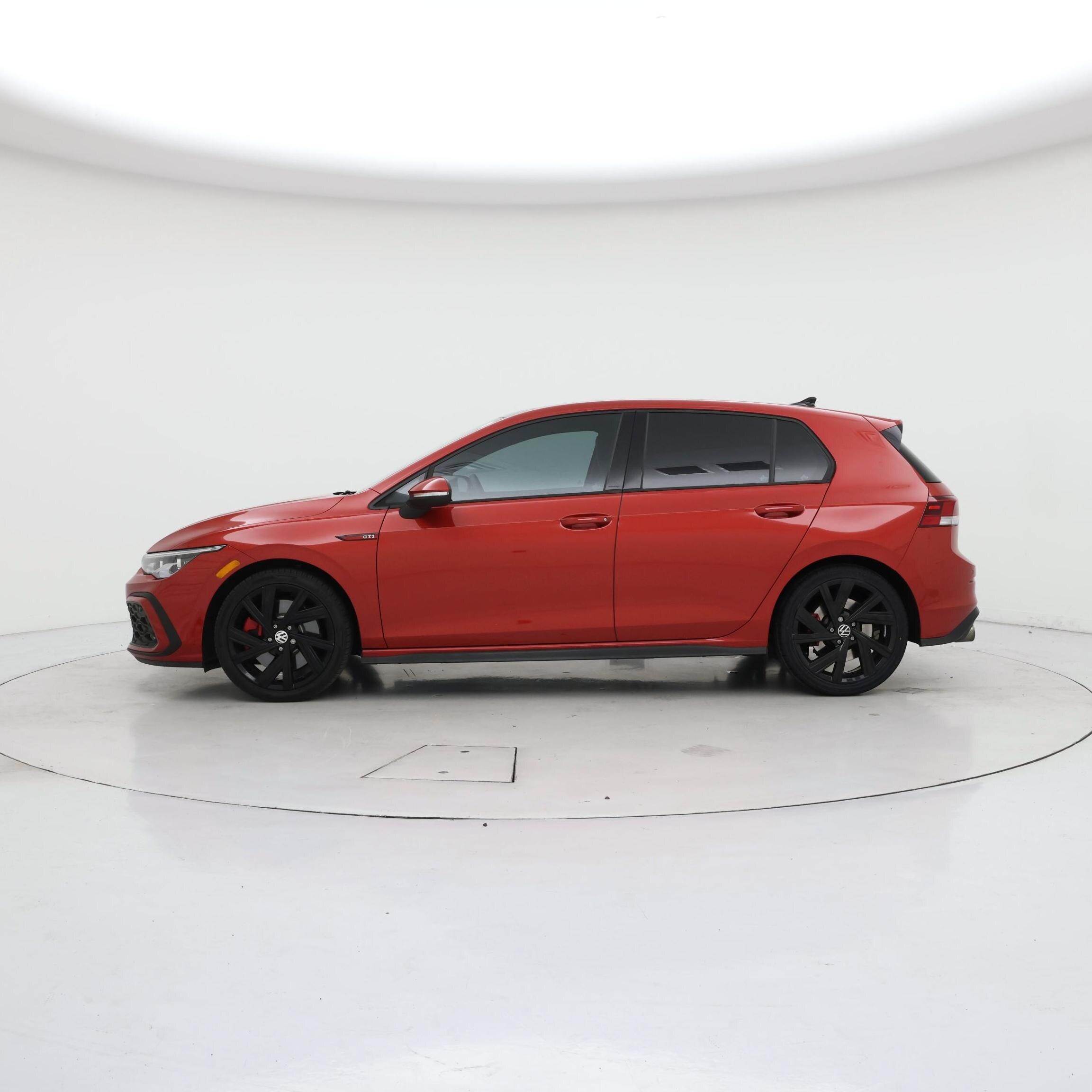 Thumbnail: 2022 Volkswagen Golf - 3